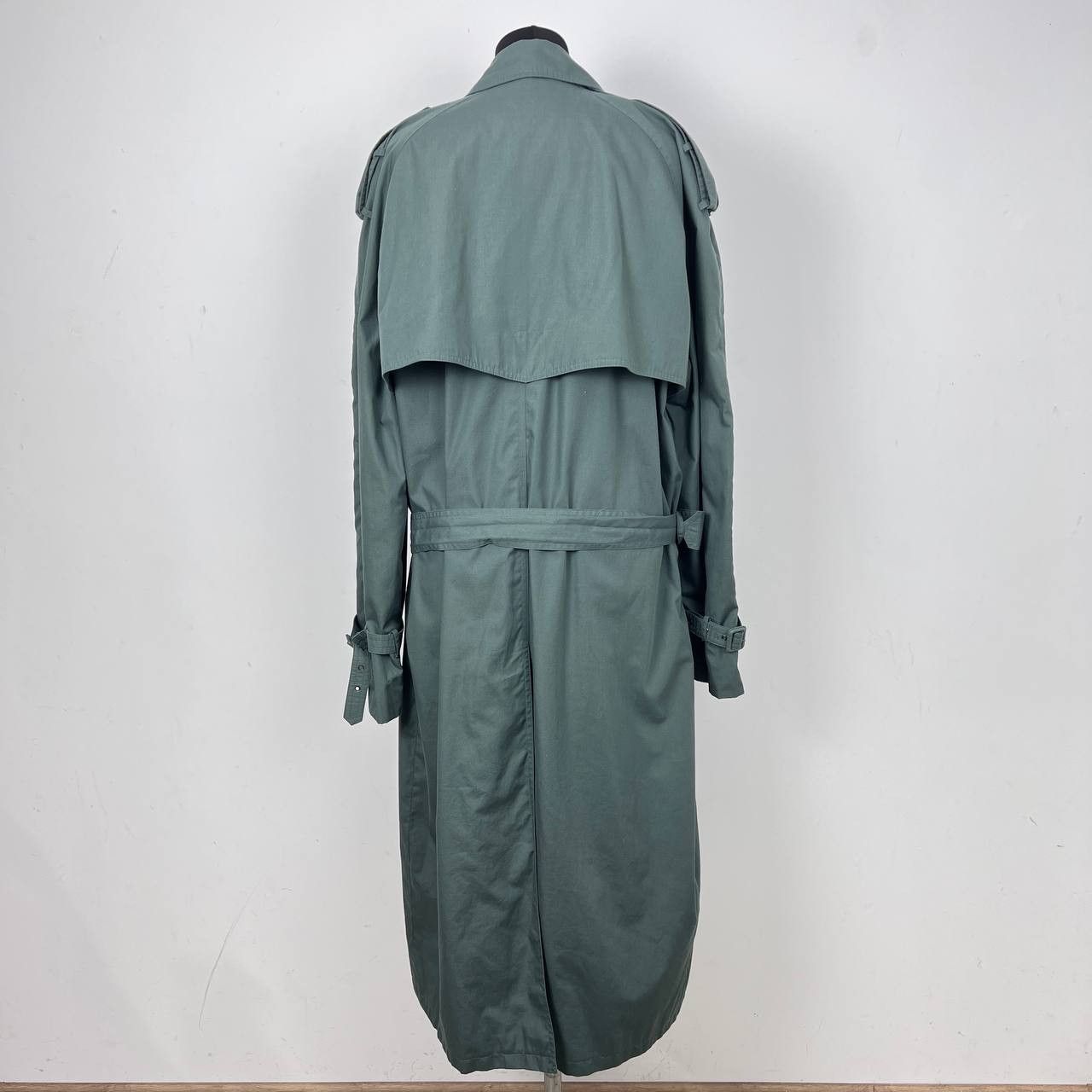 Yves Saint Laurent Vintage Yves Saint Laurent Green Doubl Breasted Trench Size US M / EU 48-50 / 2 - 7 Thumbnail
