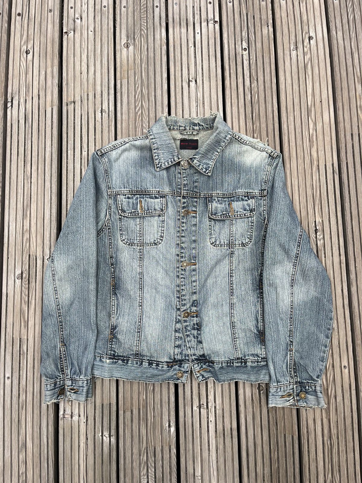 Vintage Vintage Destressed denim jacket Size US M / EU 48-50 / 2 - 1 Thumbnail