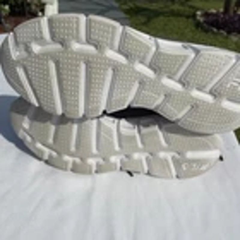 Fila Fila CoolMax Memory Foam Womens Running Jogging Nursing Shoe Size US 10 / IT 40 - 6 Thumbnail