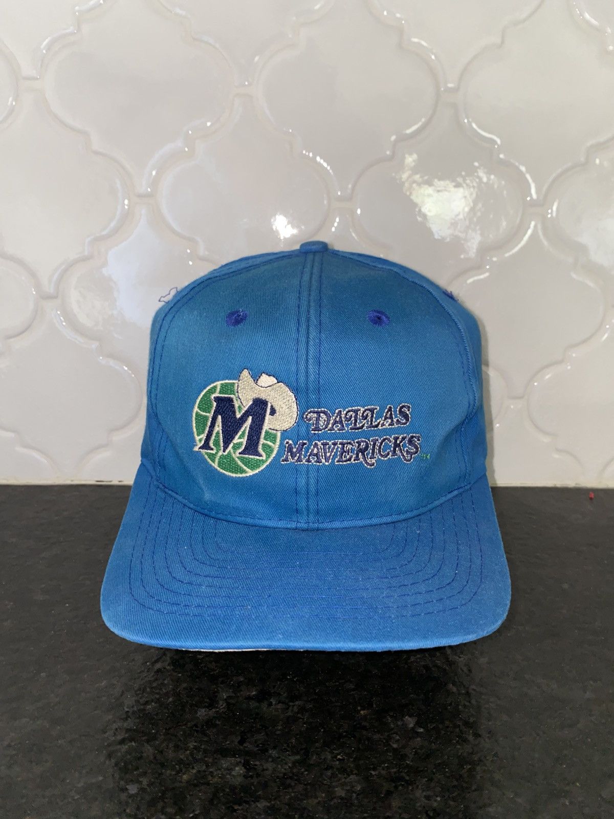 NBA Vintage 90s Dallas Mavericks old logo snapback Size ONE SIZE - 1 Thumbnail