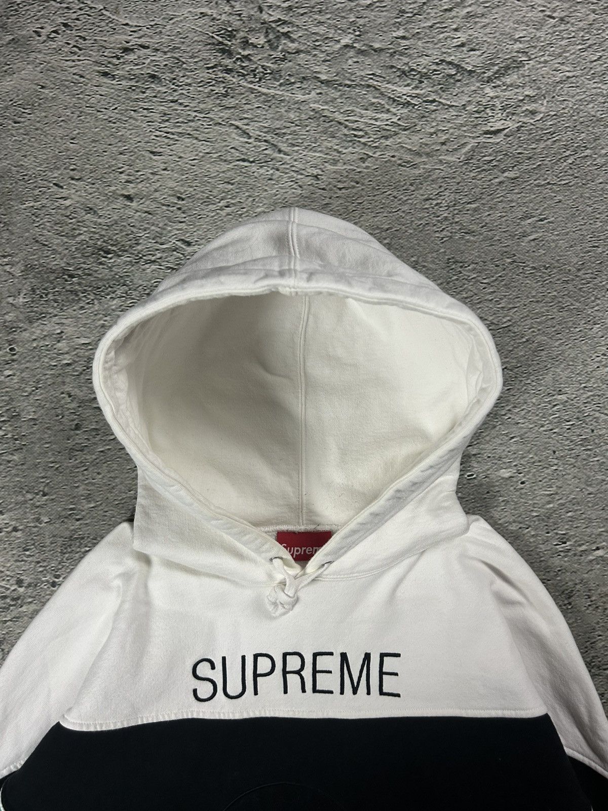 Supreme Supreme Milan Hoodie World Famous SS20 white green red Size US L / EU 52-54 / 3 - 4 Thumbnail