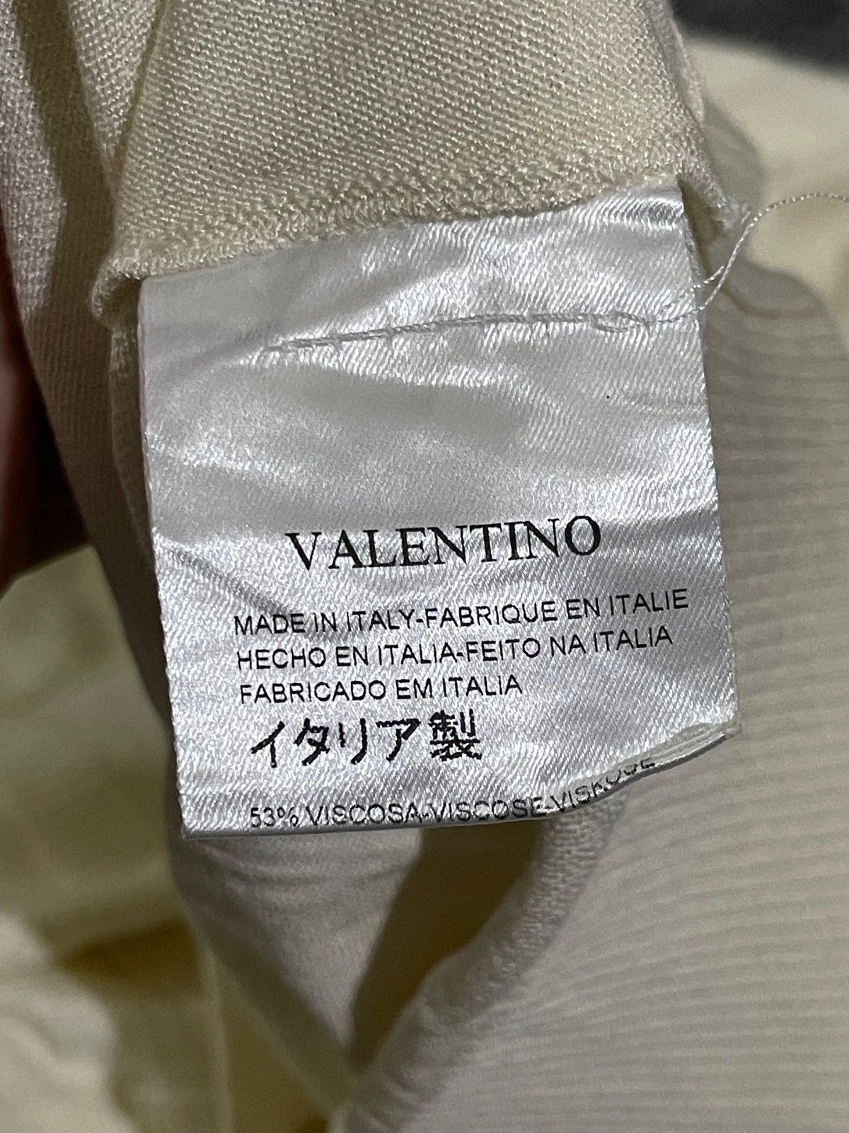 Valentino Valentino Cream Ruffles Crop Cardigan Size M / US 6-8 / IT 42-44 - 7 Thumbnail