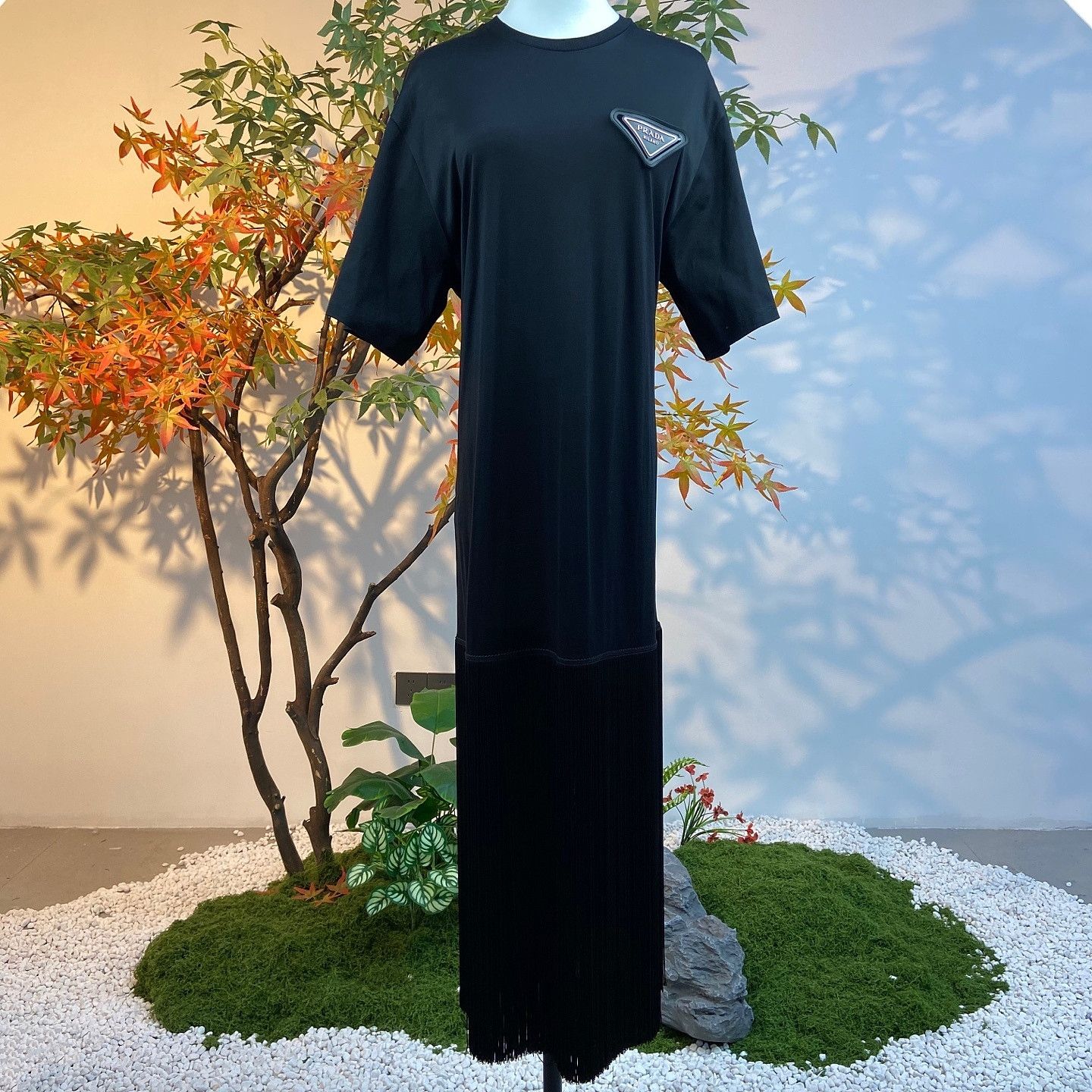 Prada Prada Fringe Logo Patch Midi Dress Size XS Size XS / US 0-2 / IT 36-38 - 1 Thumbnail