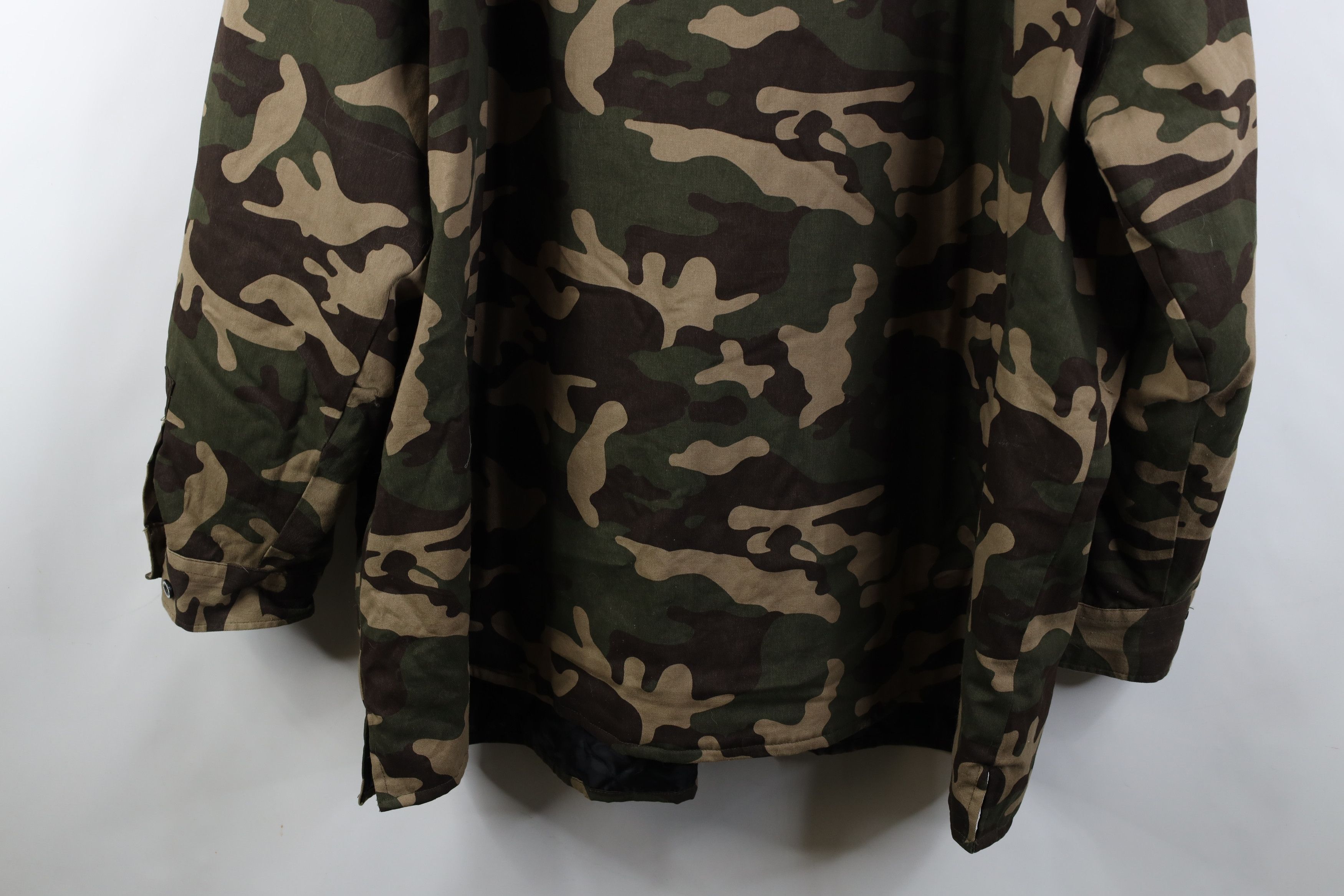 Vintage Vintage Y2K Streetwear Quilted Camouflage Shirt Jacket Size US XXL / EU 58 / 5 - 14 Thumbnail