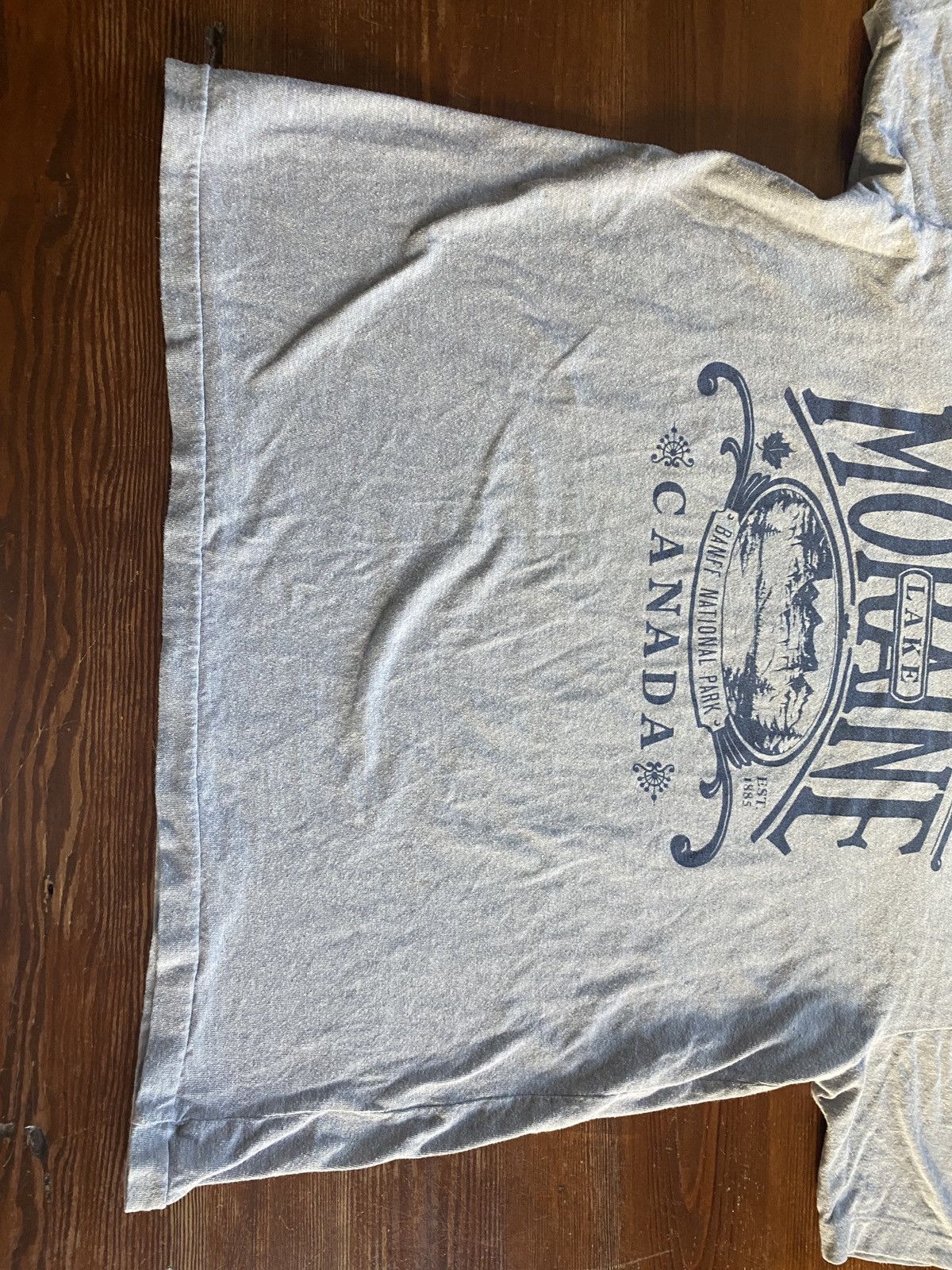 Vintage Vintage 90’s Lake Moraine Canada Single Stitch Tee Size US L / EU 52-54 / 3 - 8 Thumbnail