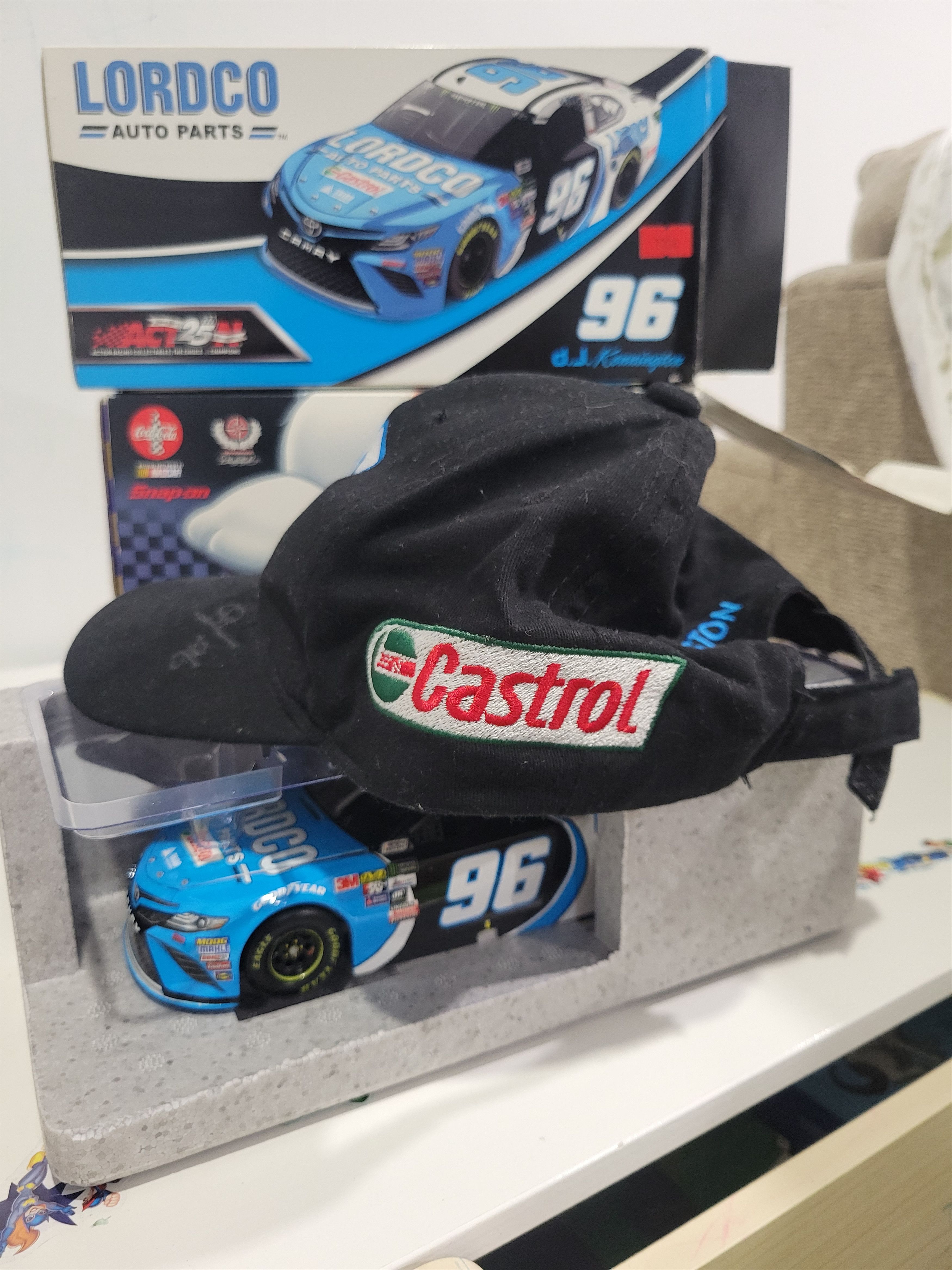 Other DJ Kennington#96 2017 Nascar Stock Car 1:24 Diecast RARE Size ONE SIZE - 15 Thumbnail