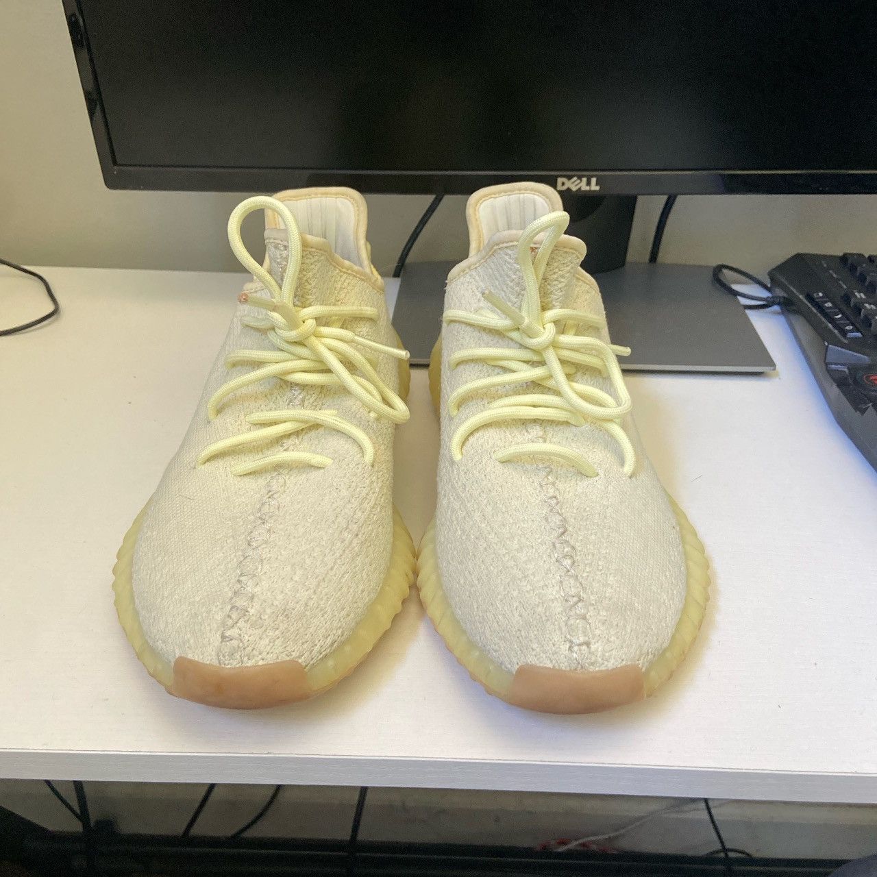Adidas Yeezy 350 butters Size US 9.5 / EU 42-43 - 3 Thumbnail