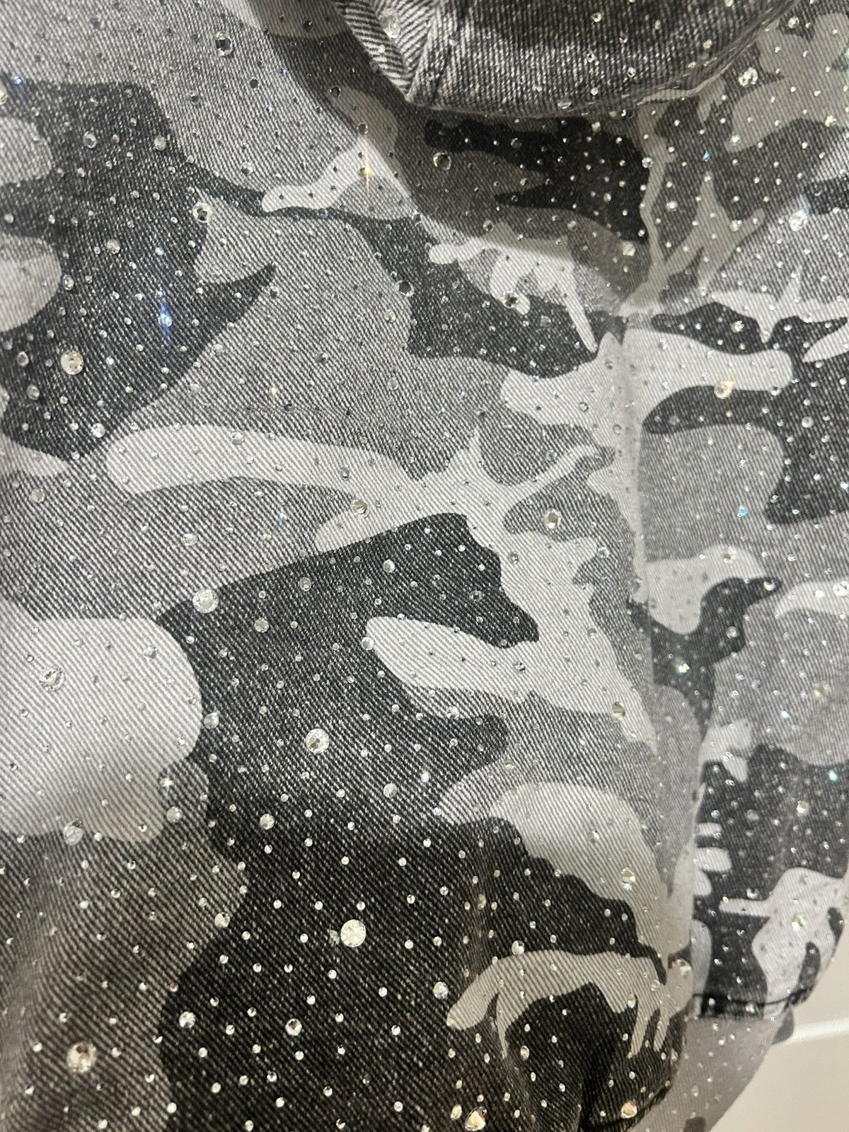 Vale vale forever winter crystal camo zip up Size US M / EU 48-50 / 2 - 5 Thumbnail