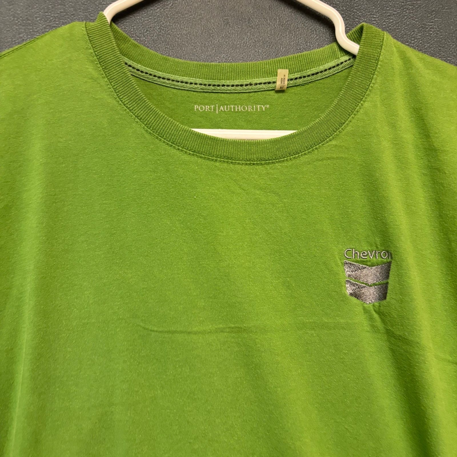 Port Authority Port Authority Chevron Green Tee Shirt Embroidered Logo XL Size US XL / EU 56 / 4 - 6 Thumbnail