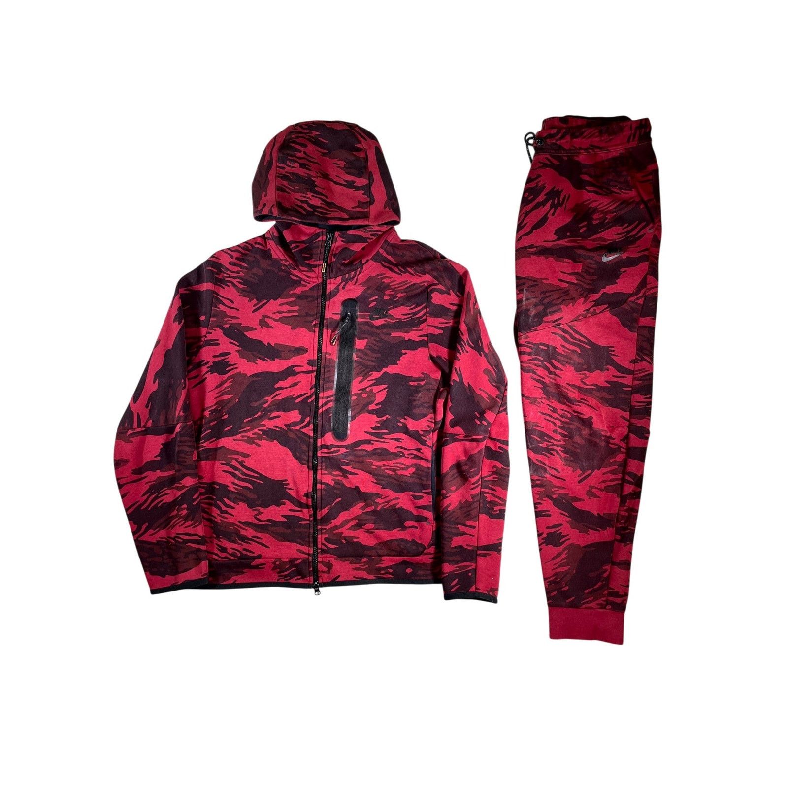 Nike Nike Digi Camo Red & Black Sweatsuit Size US L / EU 52-54 / 3 - 1 Thumbnail