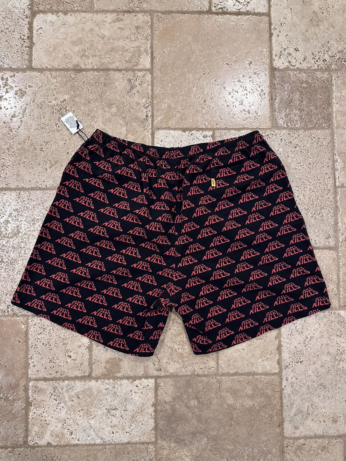 Gallery Dept. Gallery Dept Monogram Art That Kills ATK Black/Red Shorts Size US 36 / EU 52 - 4 Thumbnail