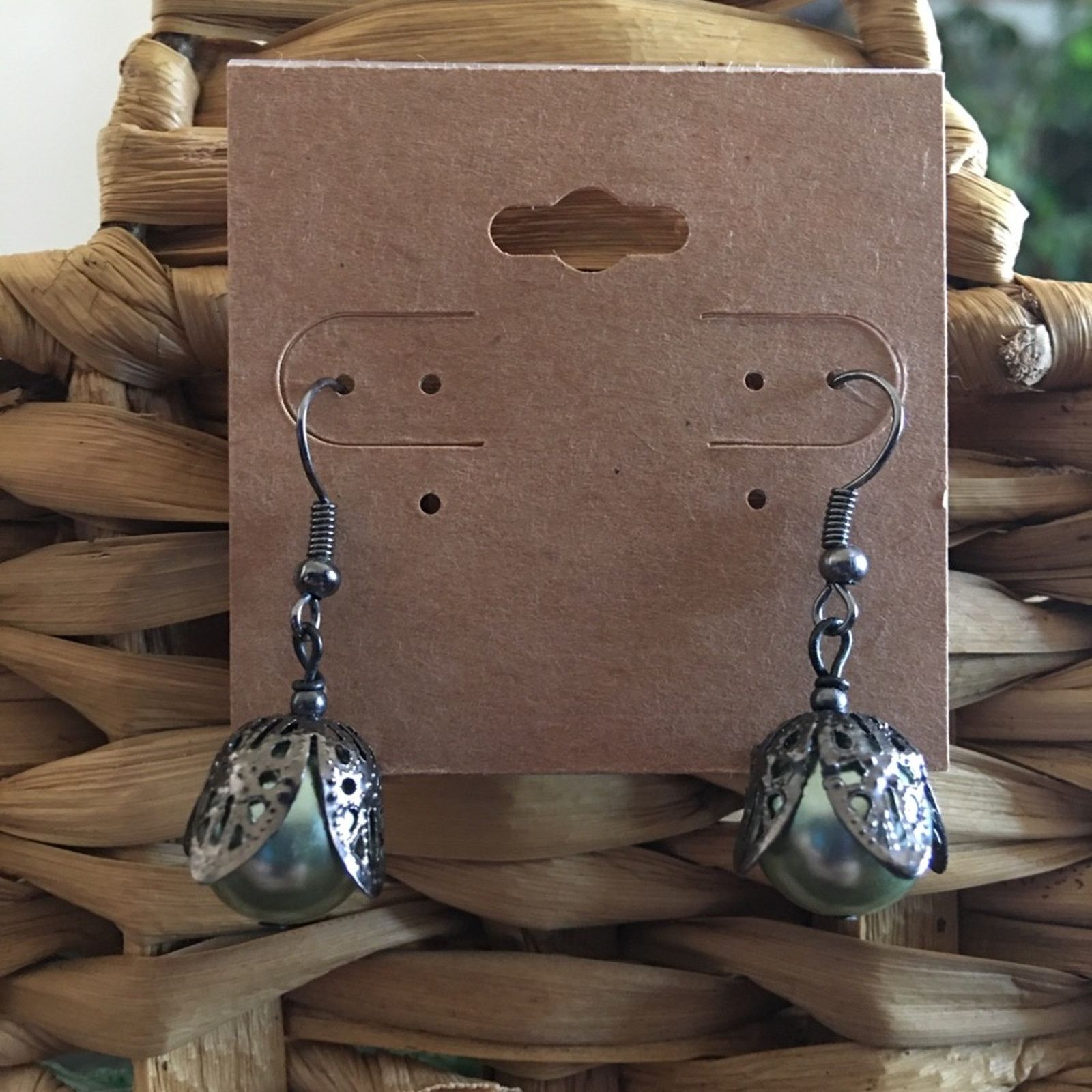 Jewelry Antique silver bell cap pearl dangle earrings Size ONE SIZE - 1 Thumbnail