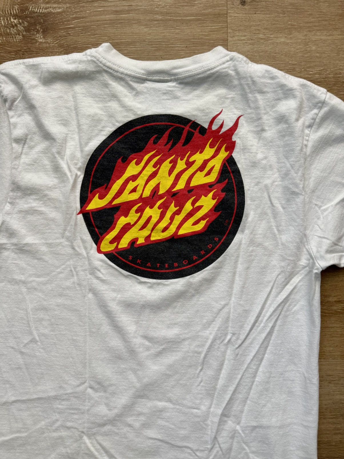 Santa Cruz Skateboards × Vintage Flaming Logo SANTA CRUZ Double Sided Skate Tshirt Medium Size US M / EU 48-50 / 2 - 3 Thumbnail