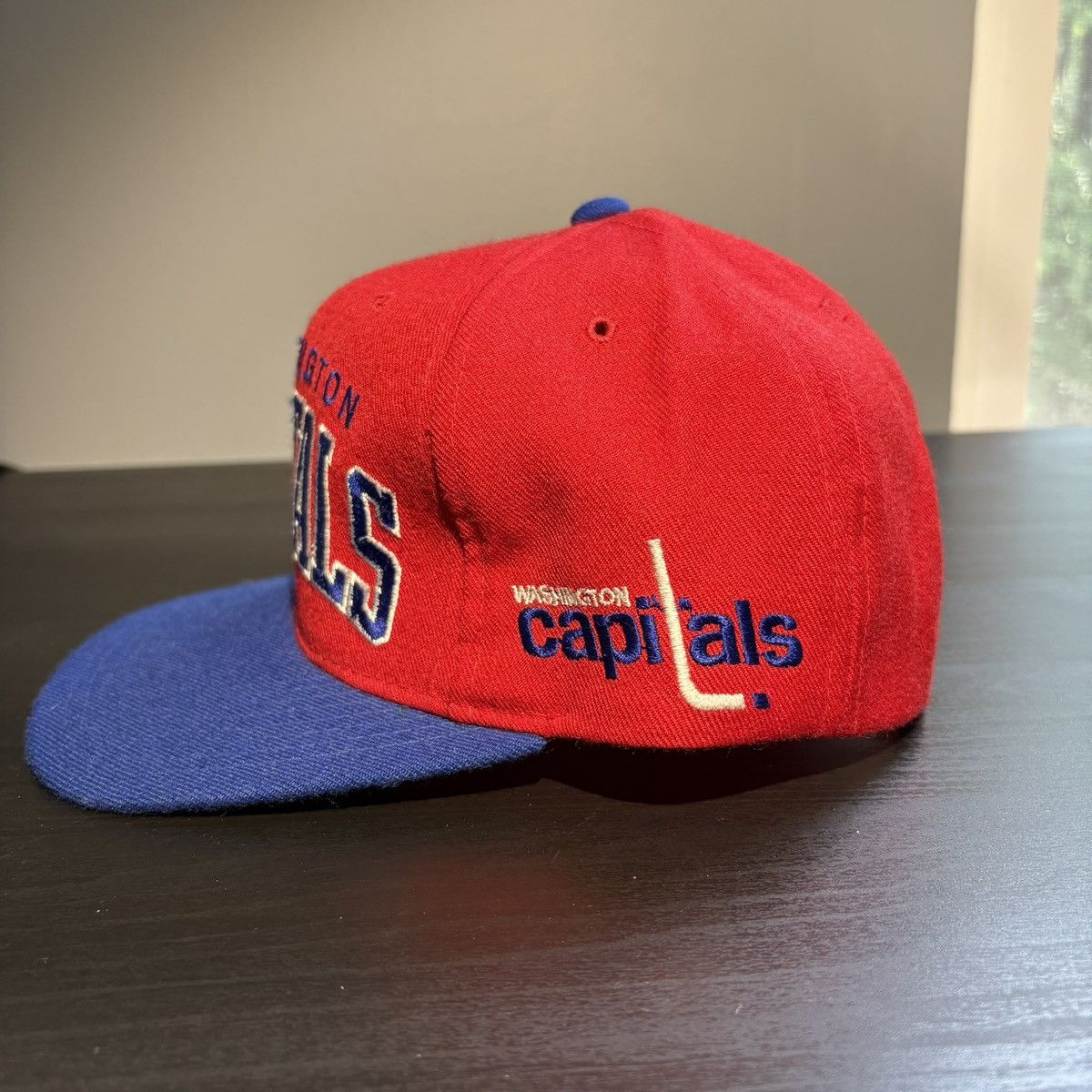 Starter 90's RARE NHL Vintage Washington Capitals Spellout Hat Size ONE SIZE - 2 Thumbnail