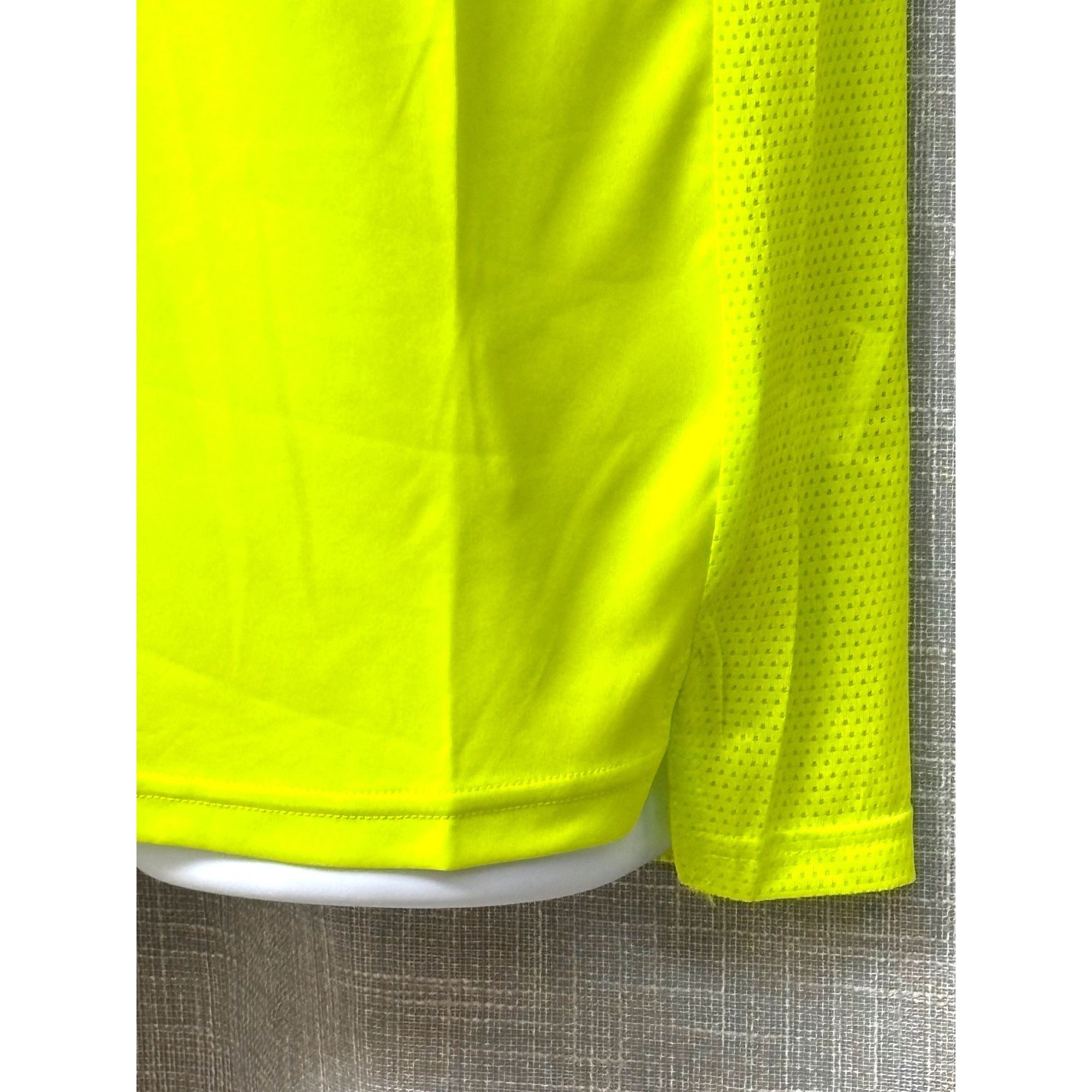 Reebok Reebok Workout Ready Tech T-Shirt, Acid Yellow, Sz. S Size US S / EU 44-46 / 1 - 6 Thumbnail