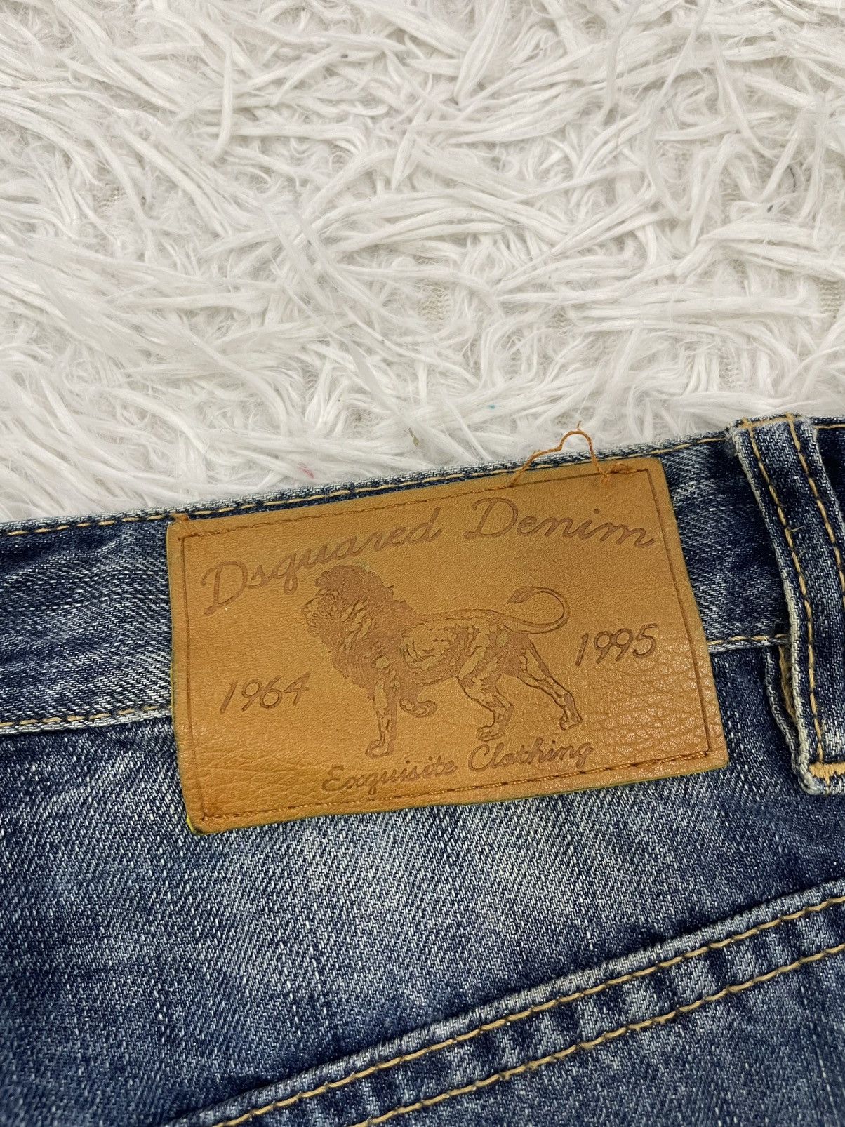 Dsquared2 Dsquared2 Distress & Twist Leg Style Jeans Pant Size US 34 / EU 50 - 10 Thumbnail