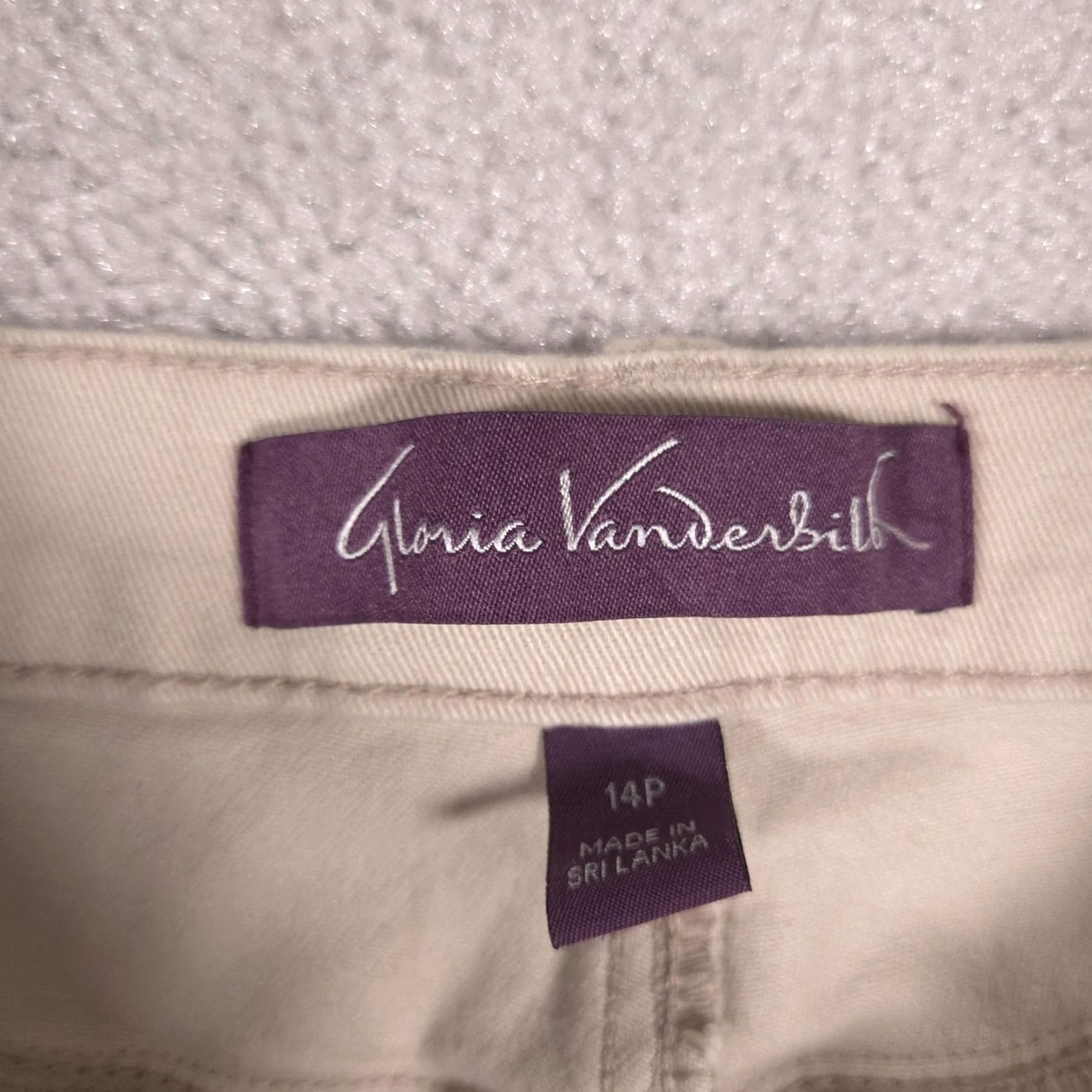 Gloria Vanderbilt VINTAGE Gloria Vanderbilt Amanda Jeans Womens 14P Short Beige High Rise Straight Stretch Size 36" / US 14 / IT 50 - 5 Thumbnail
