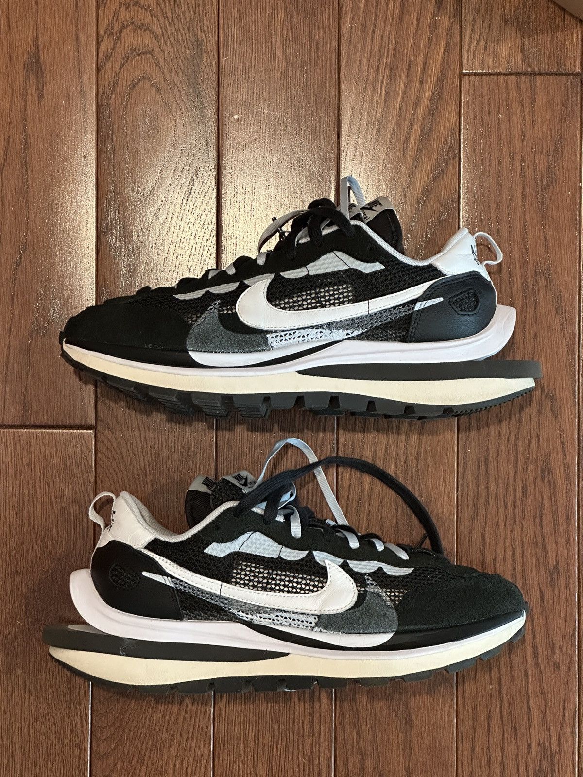 Nike × Sacai Nike Sacai Vaporwaffle. Black and White Size US 9.5 / EU 42-43 - 1 Thumbnail
