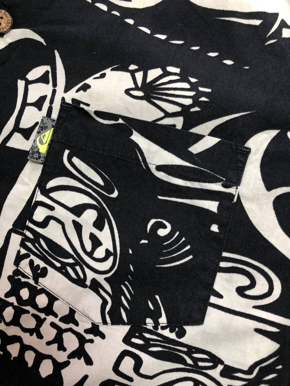 Quiksilver × Vintage Vintage Quicksilver Logo All Over Print Short Sleeve Shirt Size US S / EU 44-46 / 1 - 9 Thumbnail
