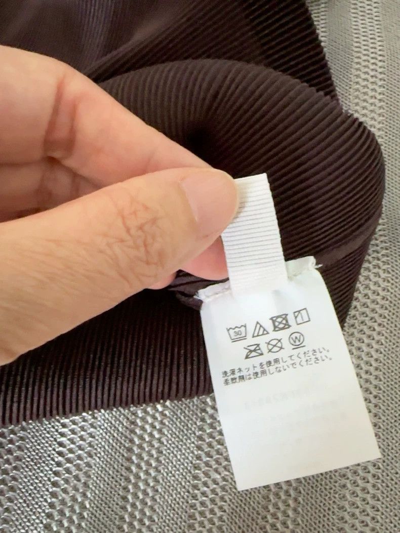 Issey Miyake Issey Miyake size:3 Brown pleated short-sleeved top Size XS / US 0-2 / IT 36-38 - 3 Thumbnail