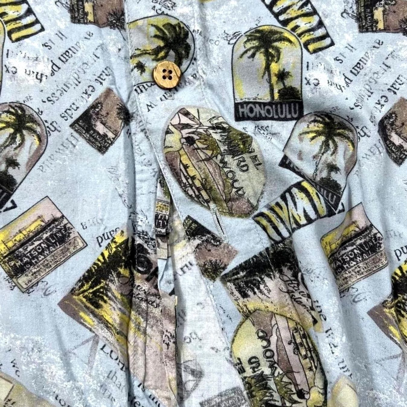 Vintage VINTAGE M.E.Sport Honolulu Hawaii Hawaiian Tropical Patterned Short Sleeve Rayon Shirt Large Regular Mens Button-Up Blue Multicoloured Floral 90s Size US L / EU 52-54 / 3 - 5 Thumbnail
