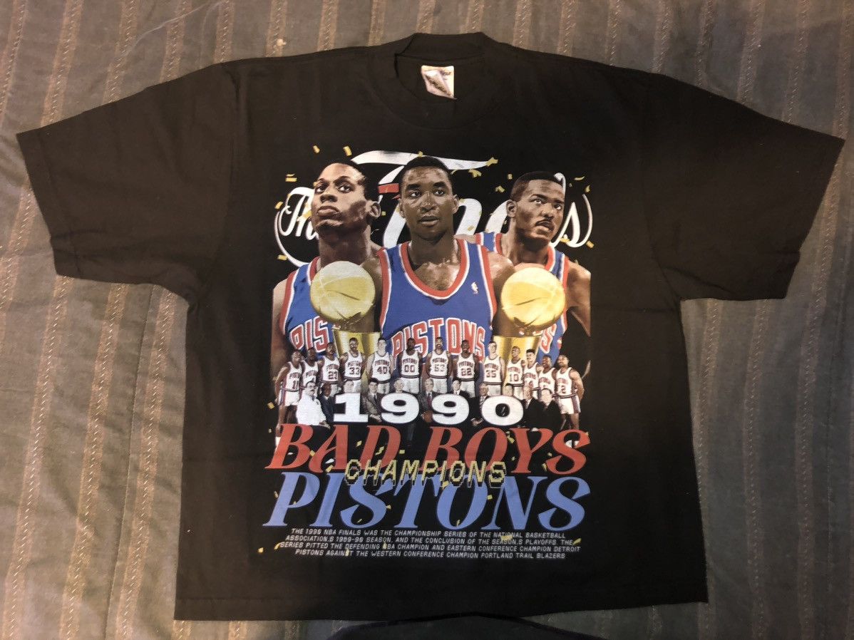 NBA × Rap Tees Detroit pistons Size US XL / EU 56 / 4 - 5 Thumbnail