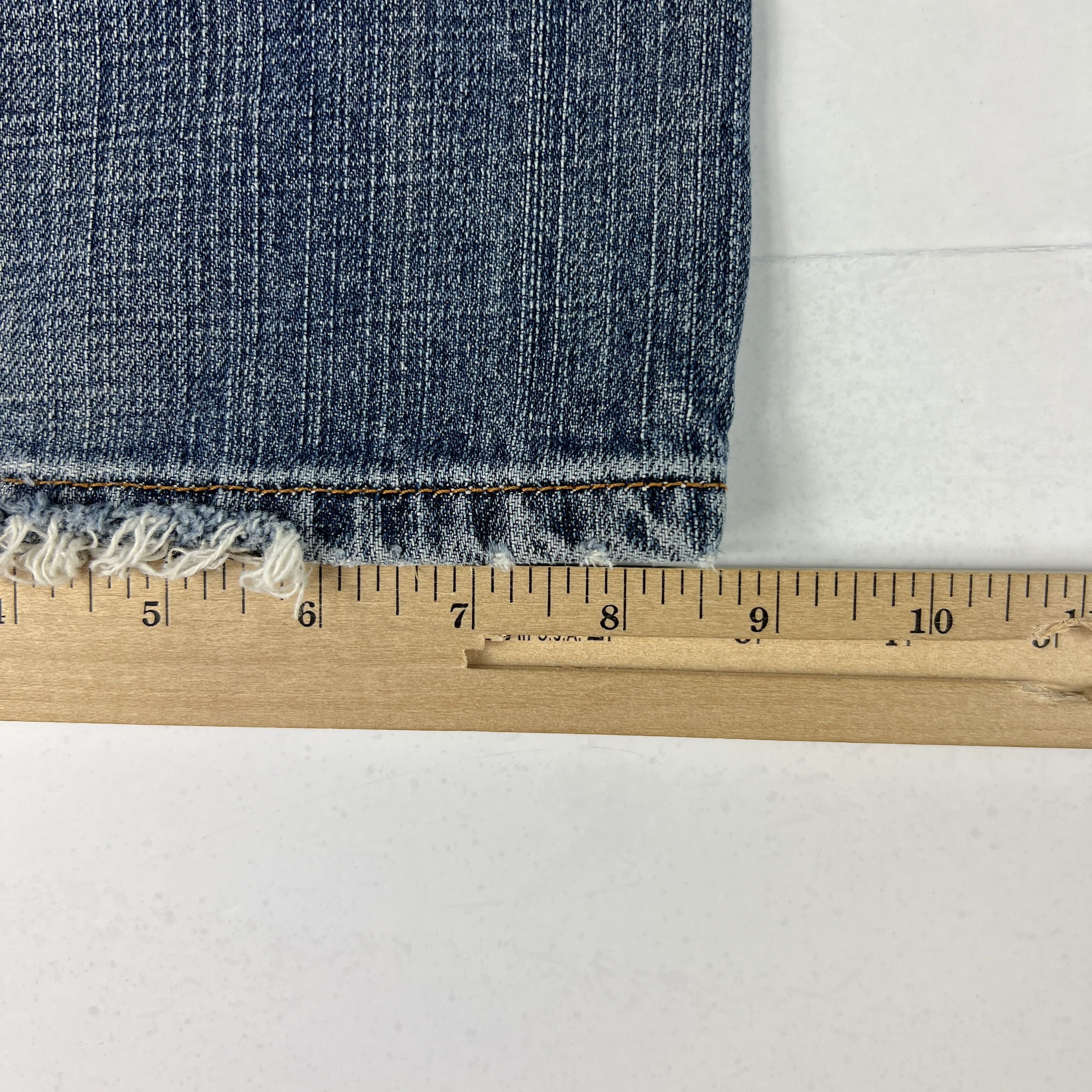 Levi's Y2K Levi's Jeans 559 Relaxed Straight Blue Thrashed Denim Size US 34 / EU 50 - 18 Thumbnail