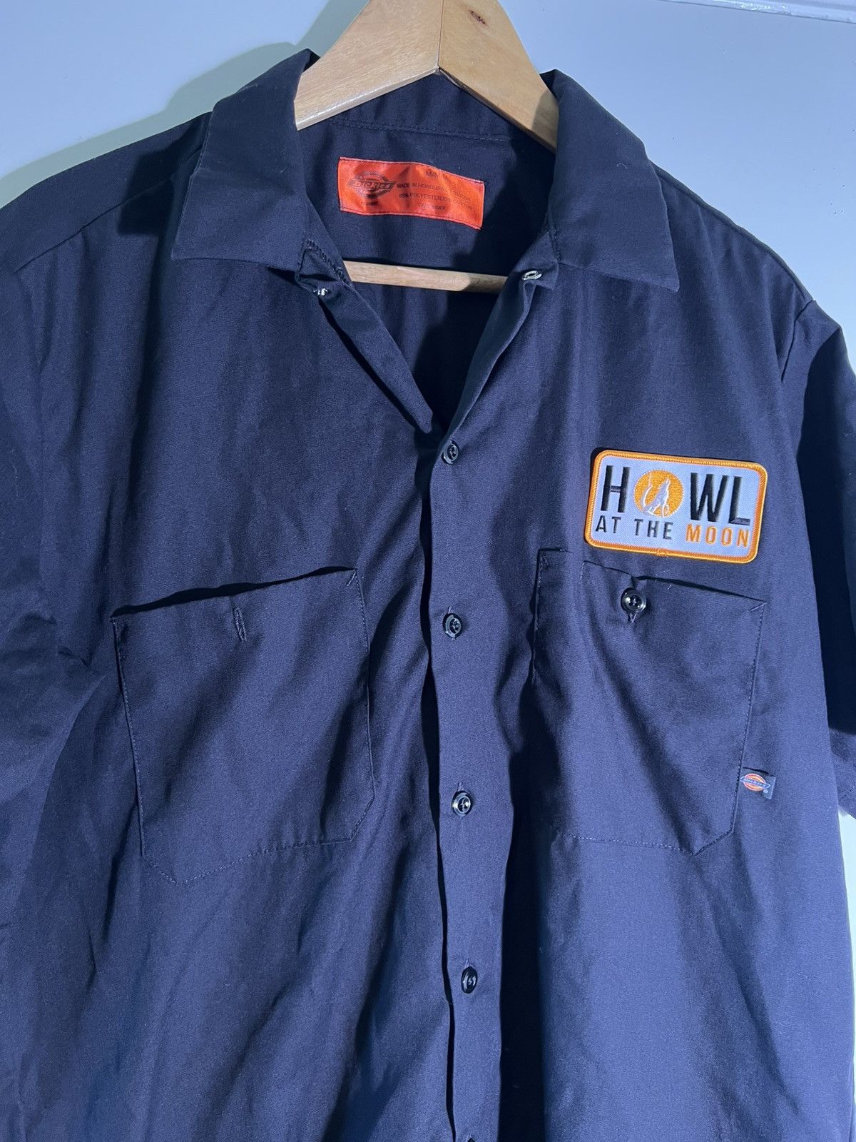 Vintage 90’s 2000’s Y2K Vintage Dickies Howl At The Moon Retro Shirt Size US M / EU 48-50 / 2 - 5 Thumbnail