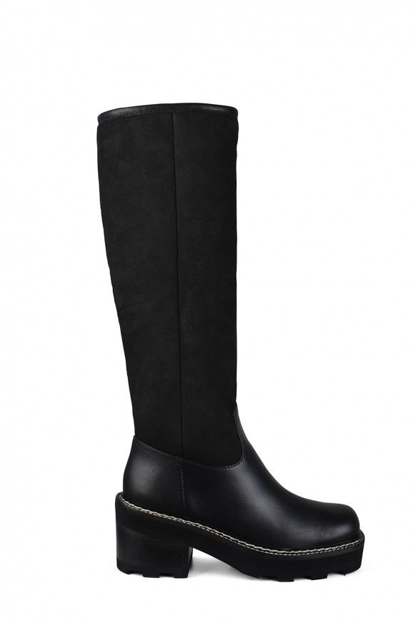 Boots Vylos