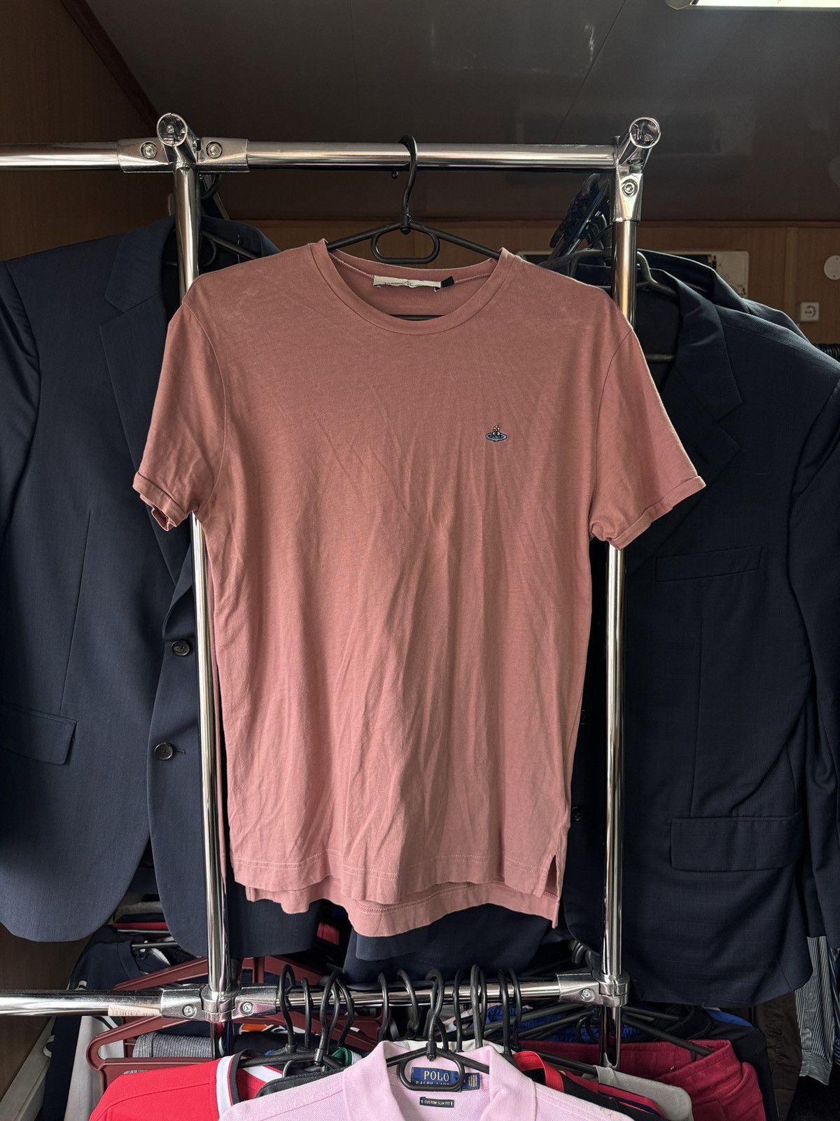 Vivienne Westwood Mens Vivienne Westwood Pink T Shirt luxury tee logo Size US M / EU 48-50 / 2 - 1 Thumbnail