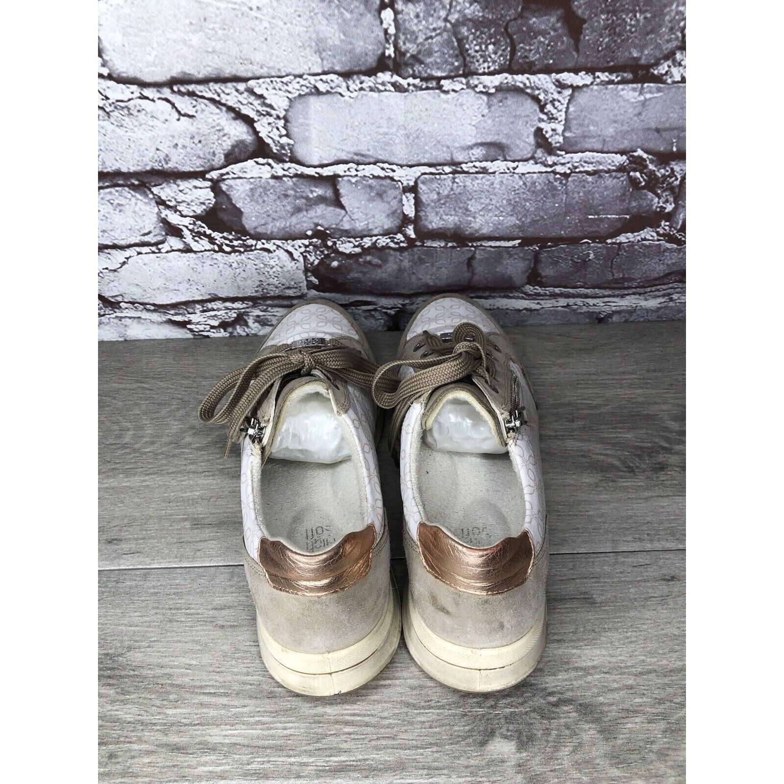 Other Ara Osaka White Leather Grey Suede Lace Up Sand Sneakers Wom Size US 7.5 / IT 37.5 - 5 Thumbnail