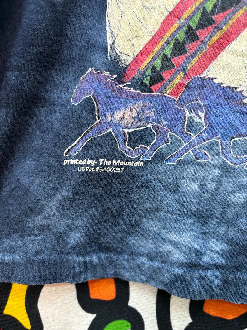 The Mountain Vintage 90s The Mountain tshirt size L Size US L / EU 52-54 / 3 - 3 Thumbnail