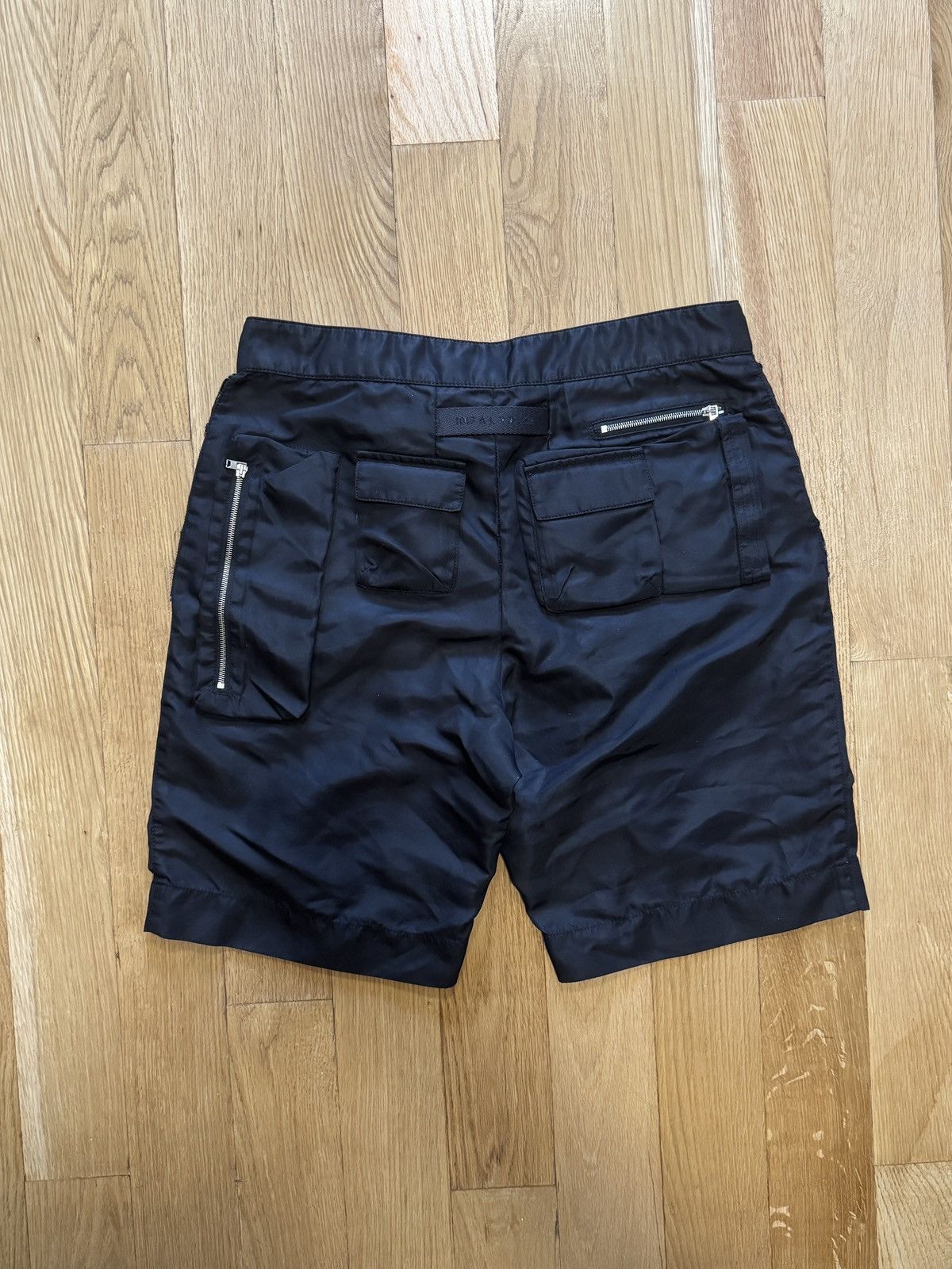 1017 ALYX 9SM 1017 ALYX 9SM Tactical Cargo Short Size US 28 / EU 44 - 2 Thumbnail