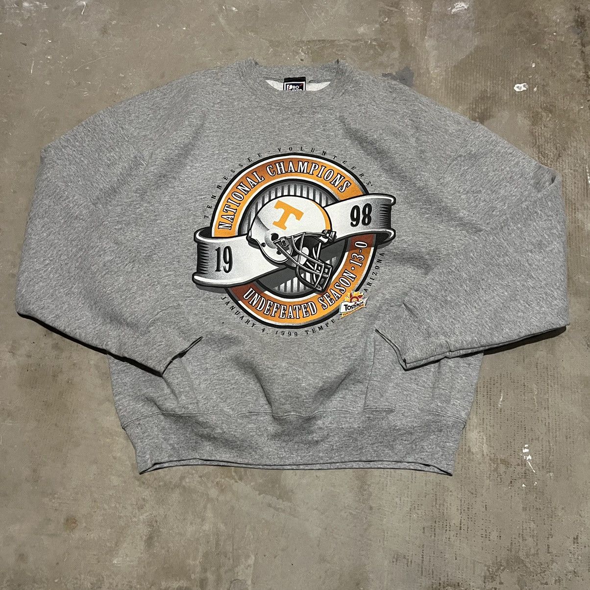 NCAA × Vintage 90s National Champions Tennessee Volunteer Football Crewneck Size US XL / EU 56 / 4 - 1 Thumbnail