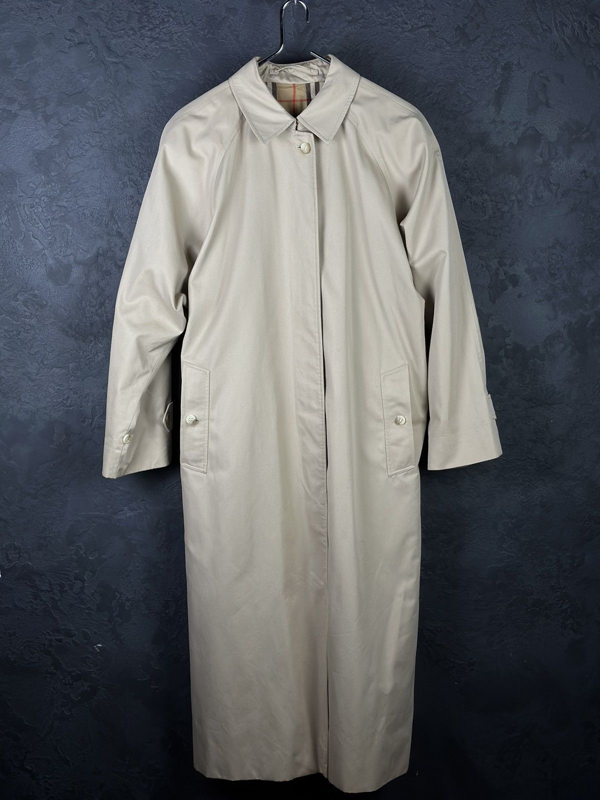 Burberry × Designer × Vintage Burberry's London Vintage Nova Check Beige Trench Coat Men's Size US L / EU 52-54 / 3 - 3 Thumbnail