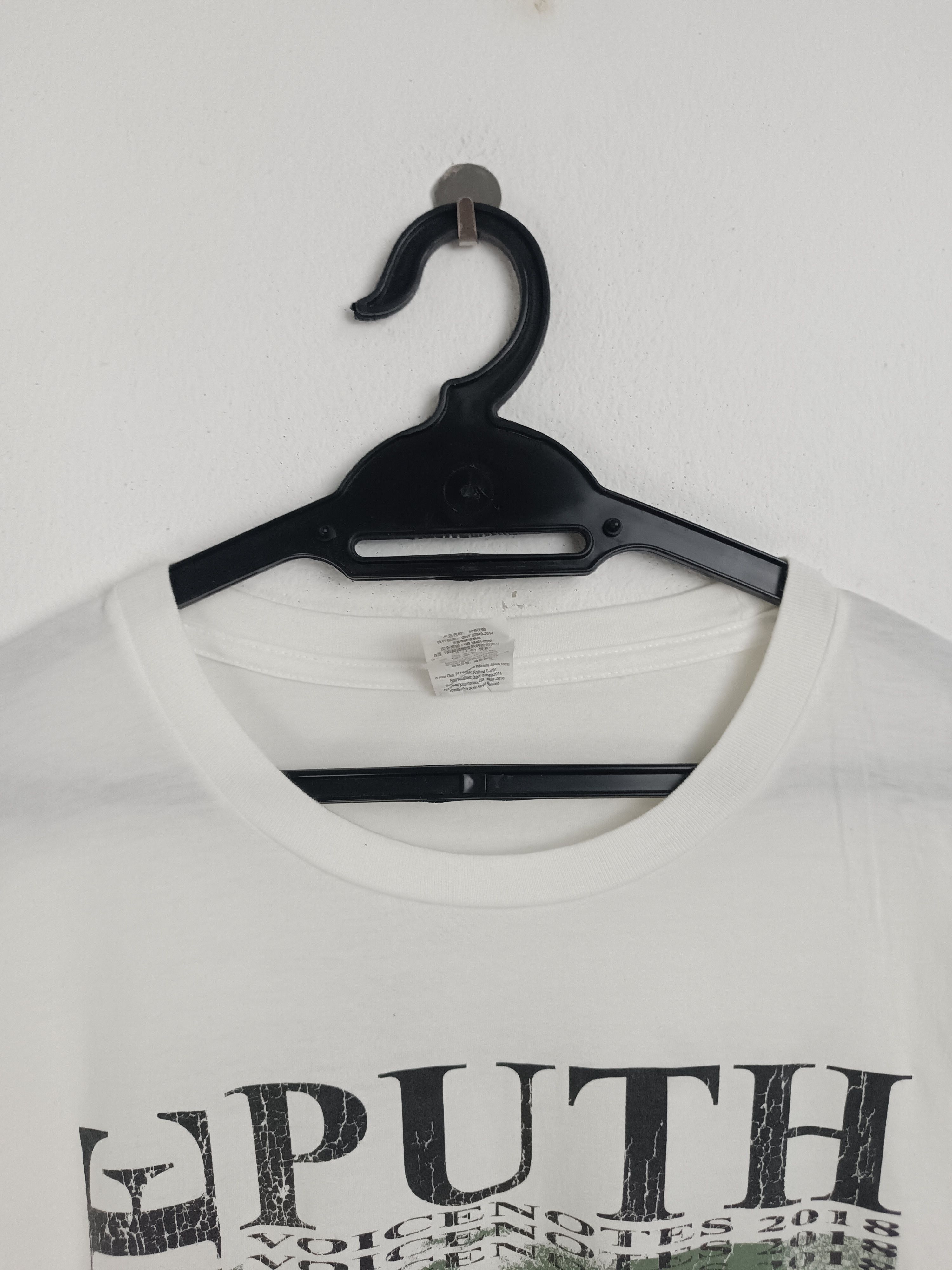 Band Tees VINTAGE '18 CHARLIE PUTH VOICE NOTES TEE wiz khalifa bieber Size US M / EU 48-50 / 2 - 8 Thumbnail