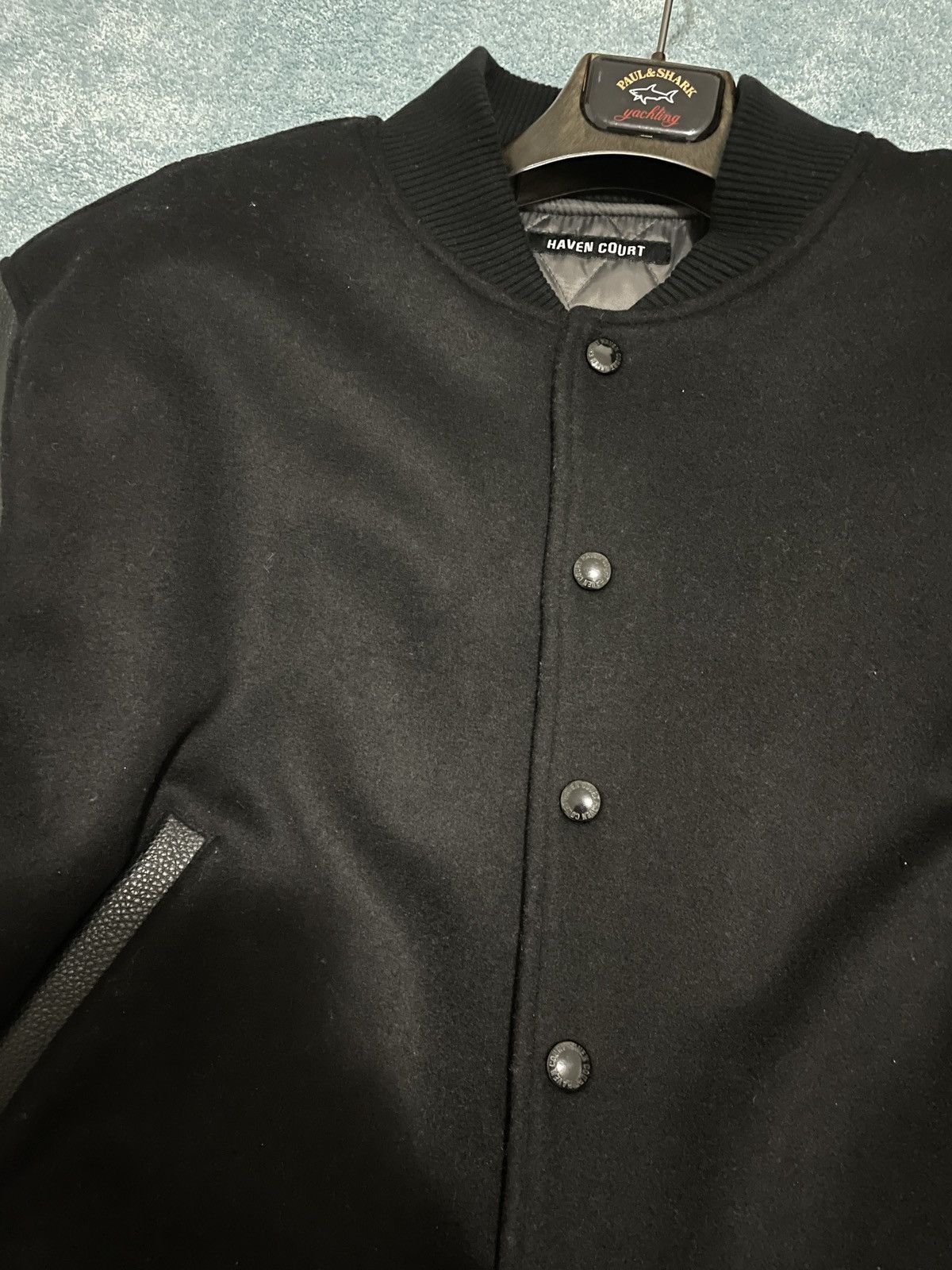 激安特価品 HAVEN COURT HC TRIPLE BLACK VARSITY - メンズ