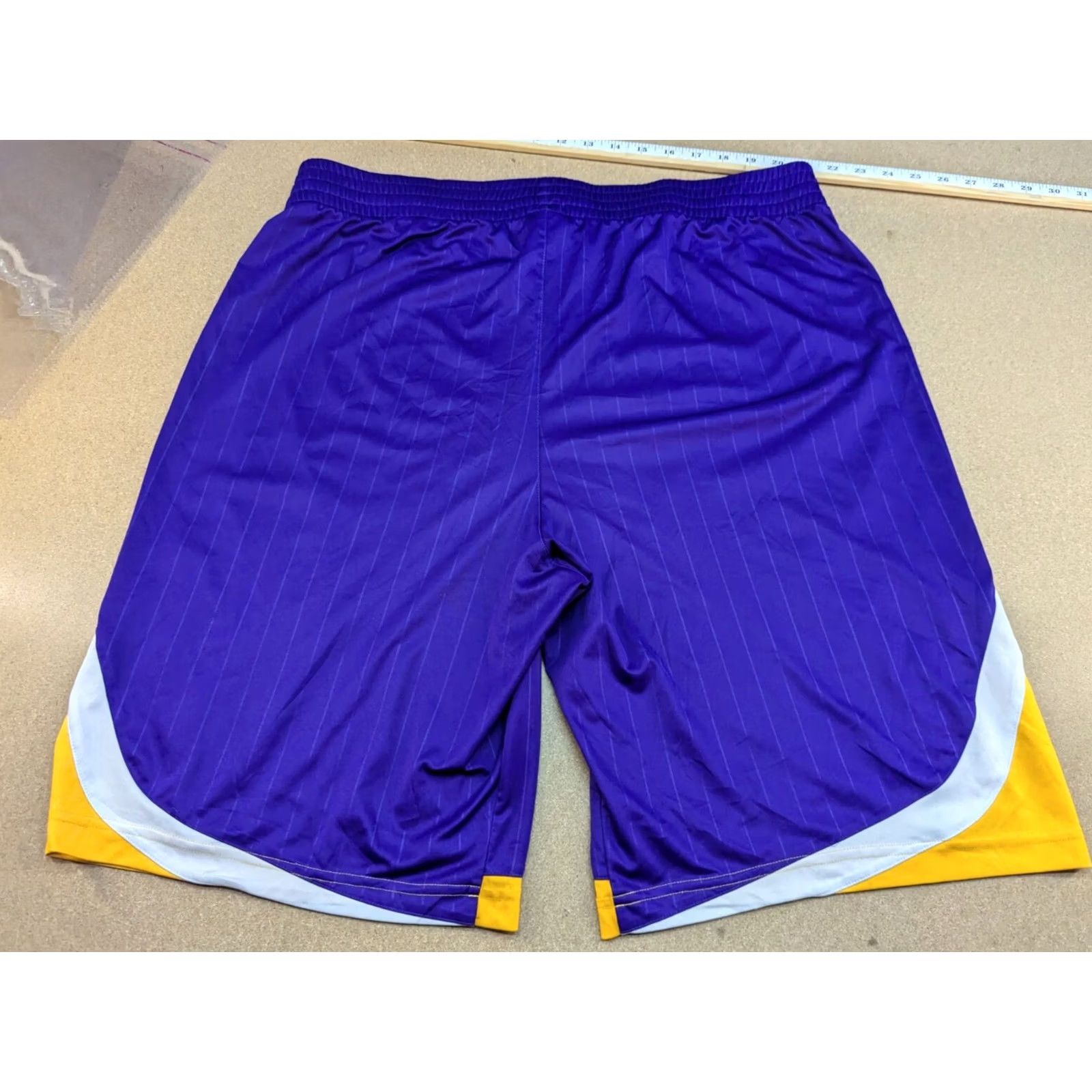 Adidas Adidas LA Lakers 2012 Mens Shorts XL Basketball Purple Yellow Adult Size US 38 / EU 54 - 2 Thumbnail