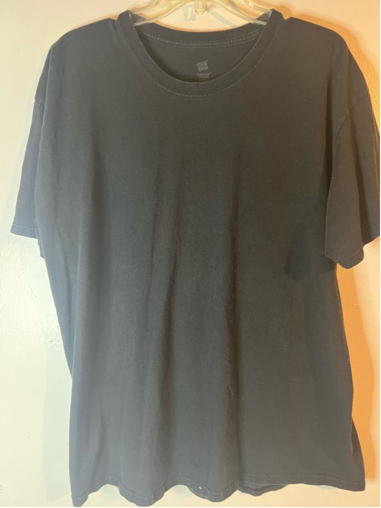 Hanes Men's Hanes T-shirt XL Black Aname Graphic Tee Size US XL / EU 56 / 4 - 1 Thumbnail