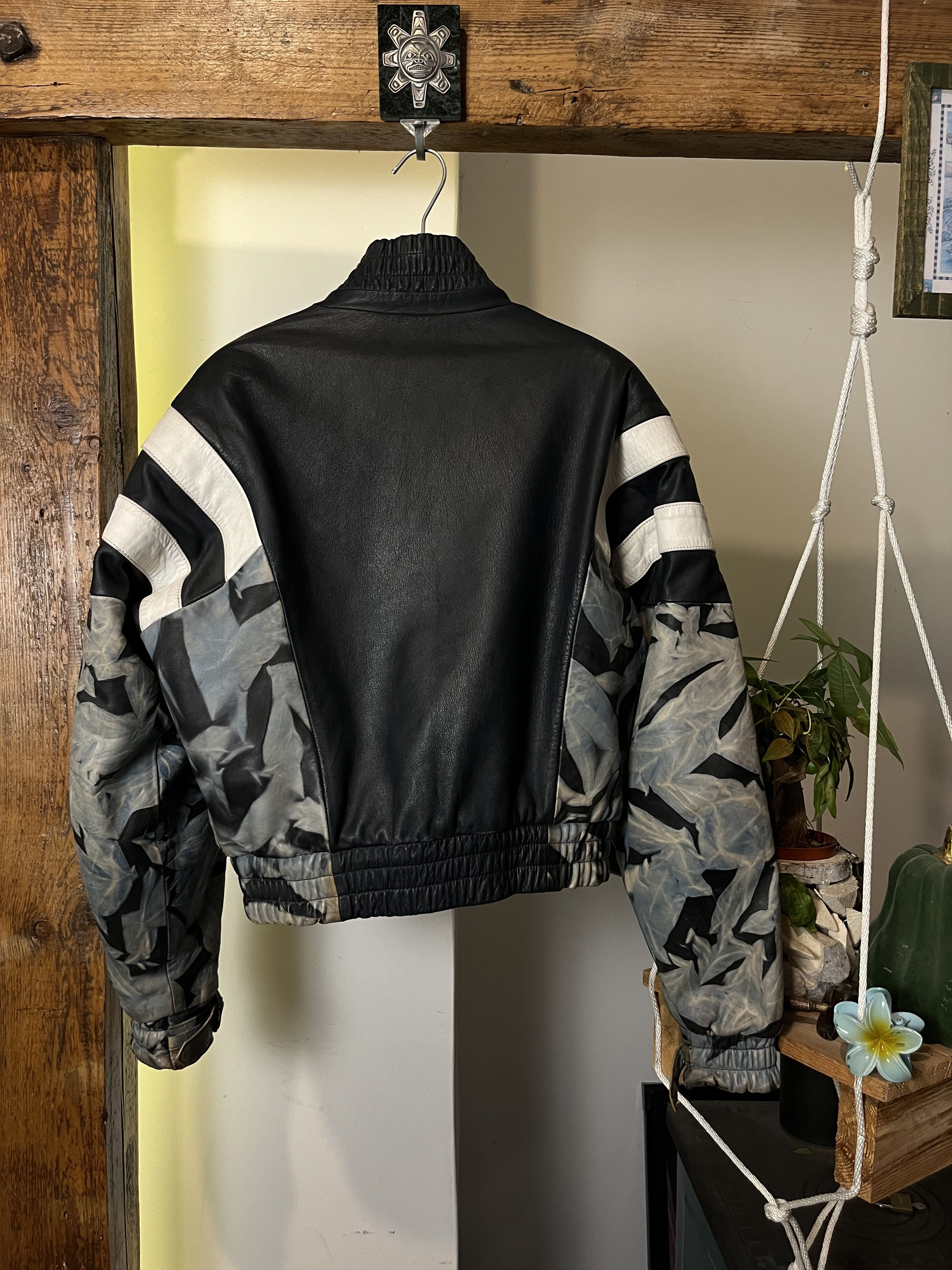 Vintage Vintage 80s Harro Magic Bike Real Leather Jacket Riri Size US M / EU 48-50 / 2 - 4 Thumbnail