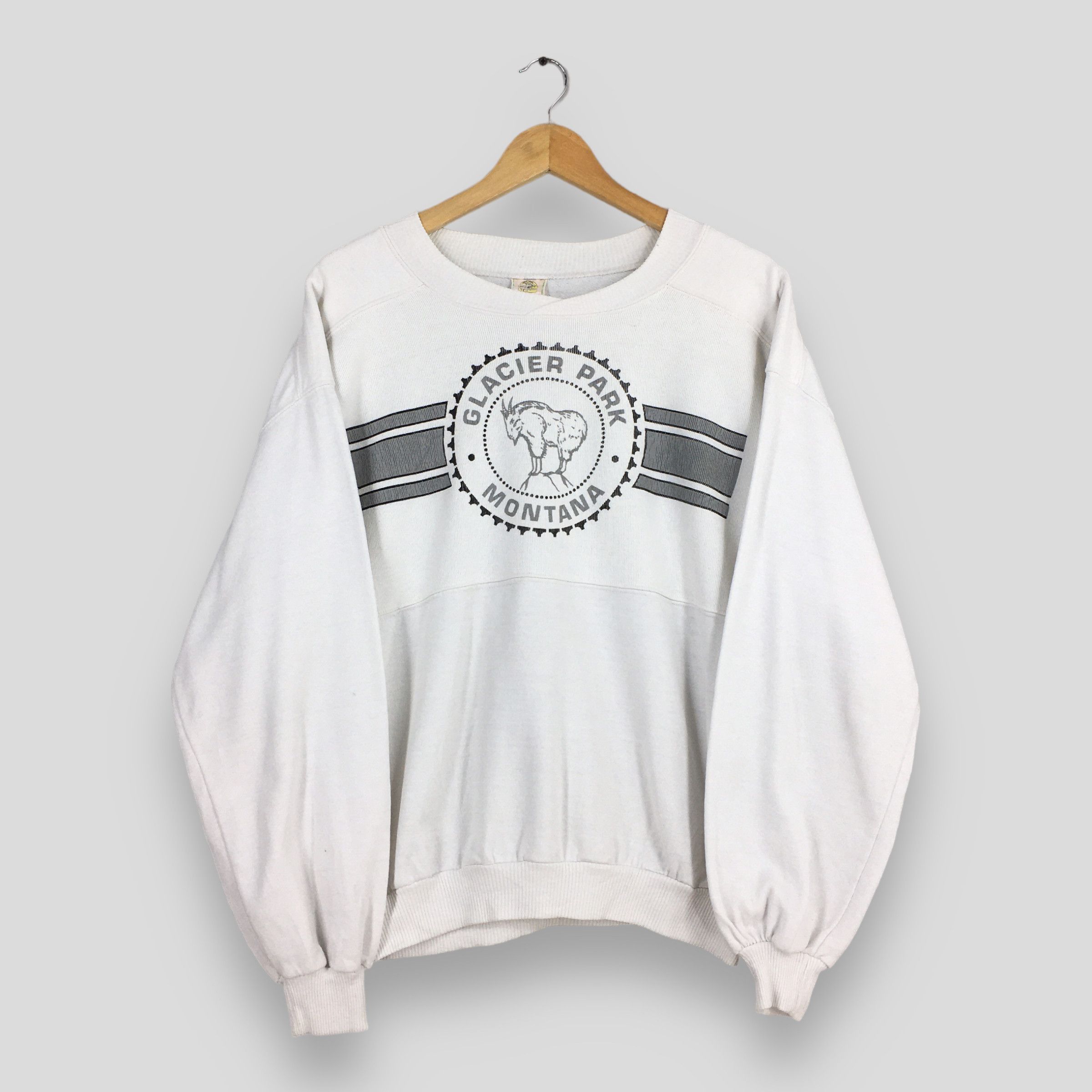 Vintage Vintage 90's Montana Glacier Park Sweatshirt Large Size US L / EU 52-54 / 3 - 1 Thumbnail