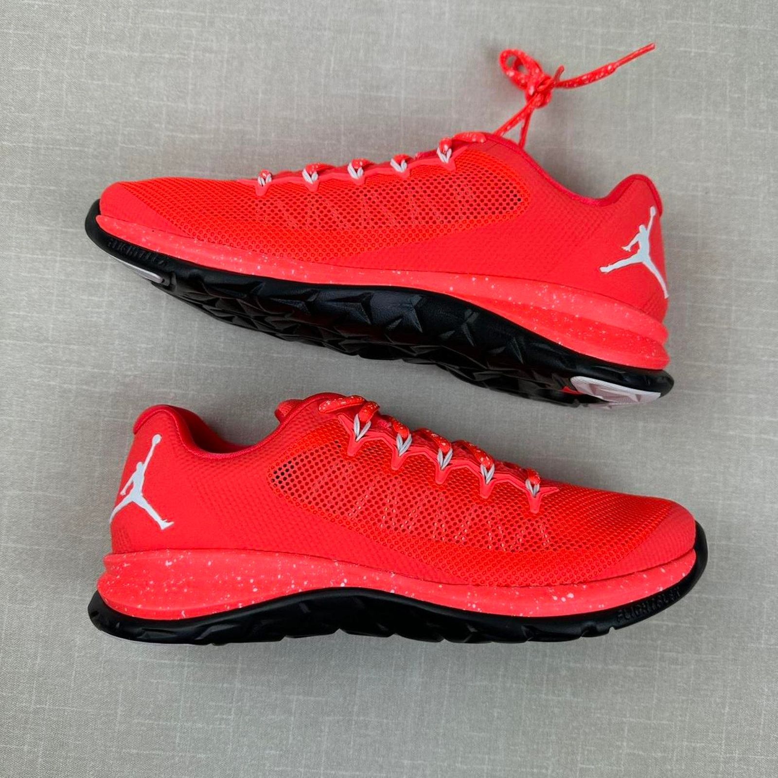 Jordan Brand 🖤 2015 Jordan Flight Runner 2 "Infrared 23" 8M Size US 8 / EU 41 - 3 Thumbnail
