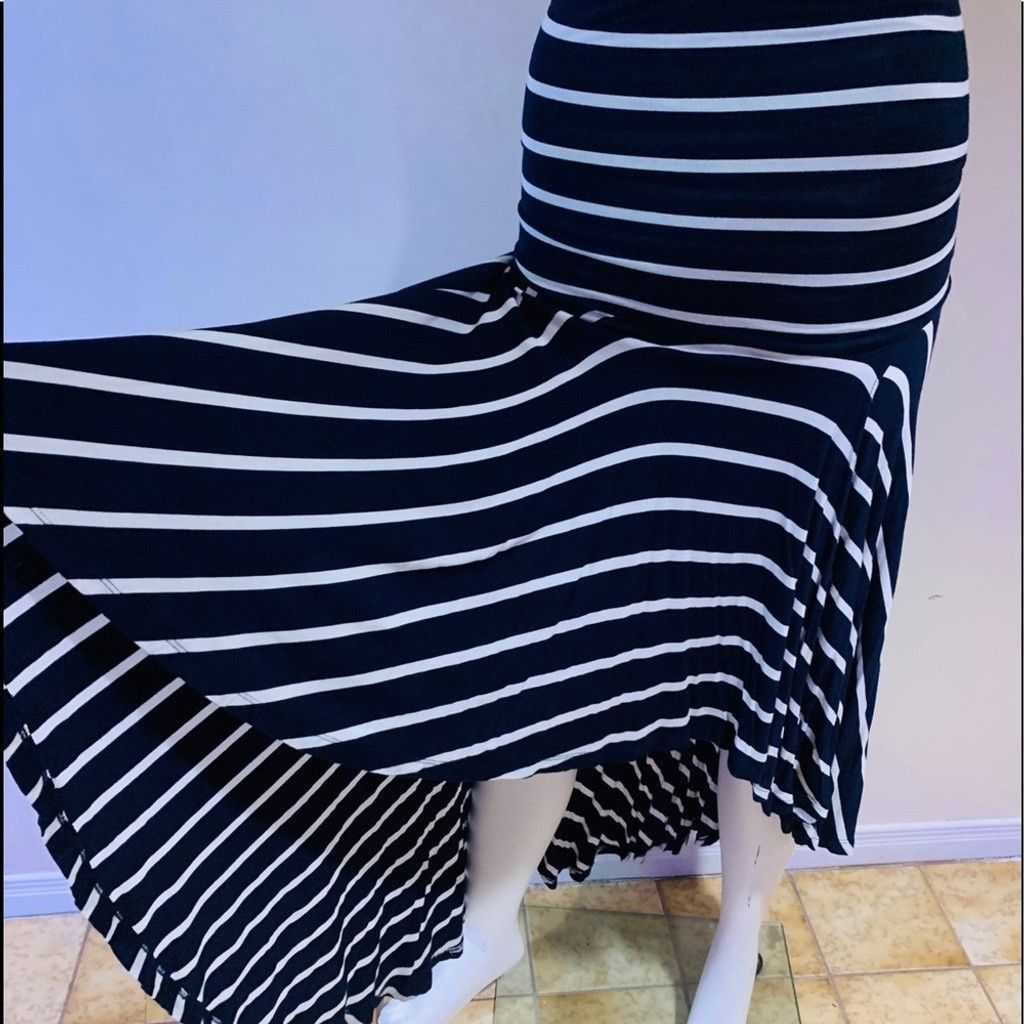 Other Catwalk Navy with White stripes skirt size S Size 26" / US 2 / IT 38 - 3 Thumbnail