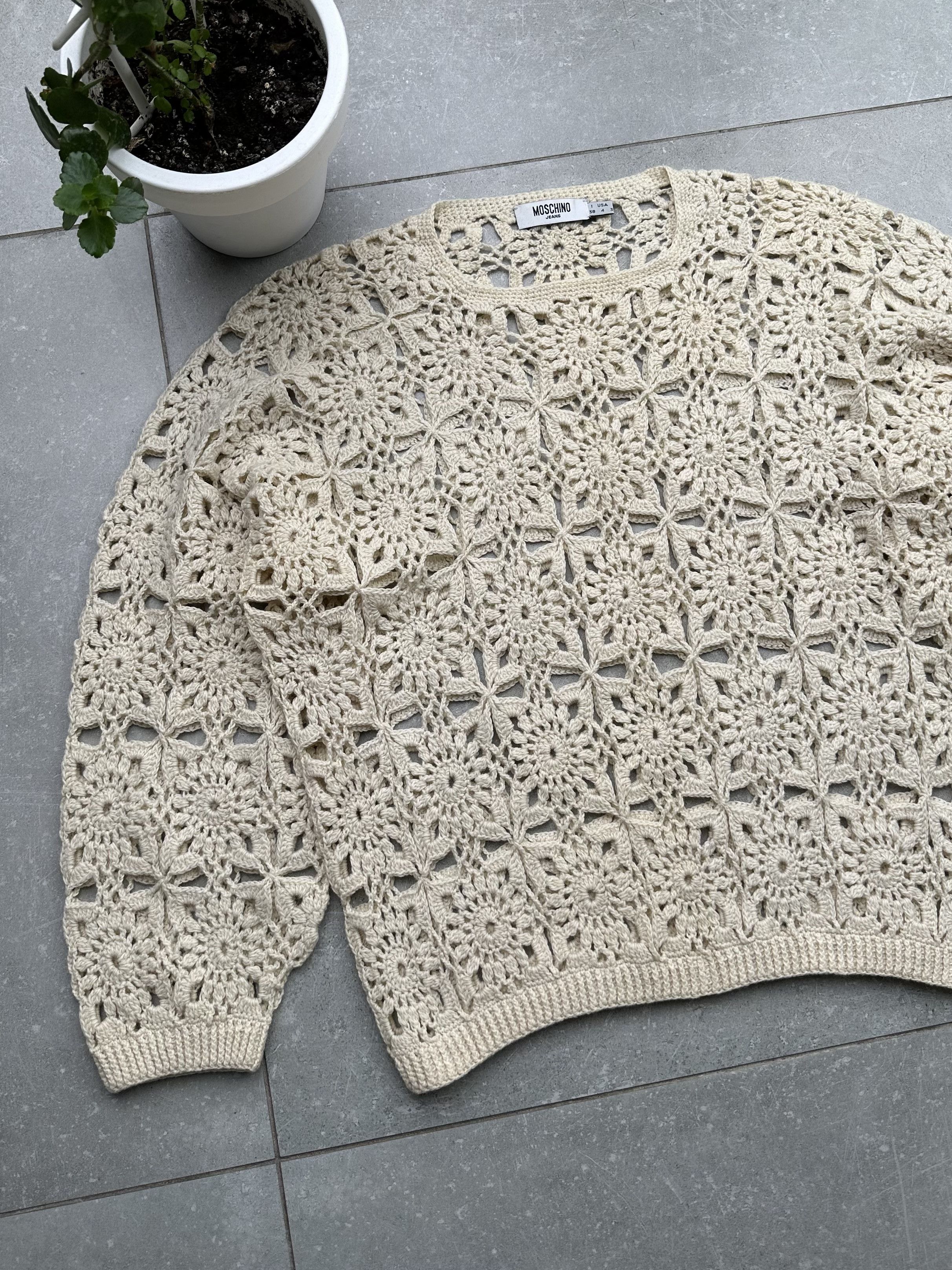 Moschino Moschino Vintage Wool Knit Sweater Size S / US 4 / IT 40 - 2 Thumbnail