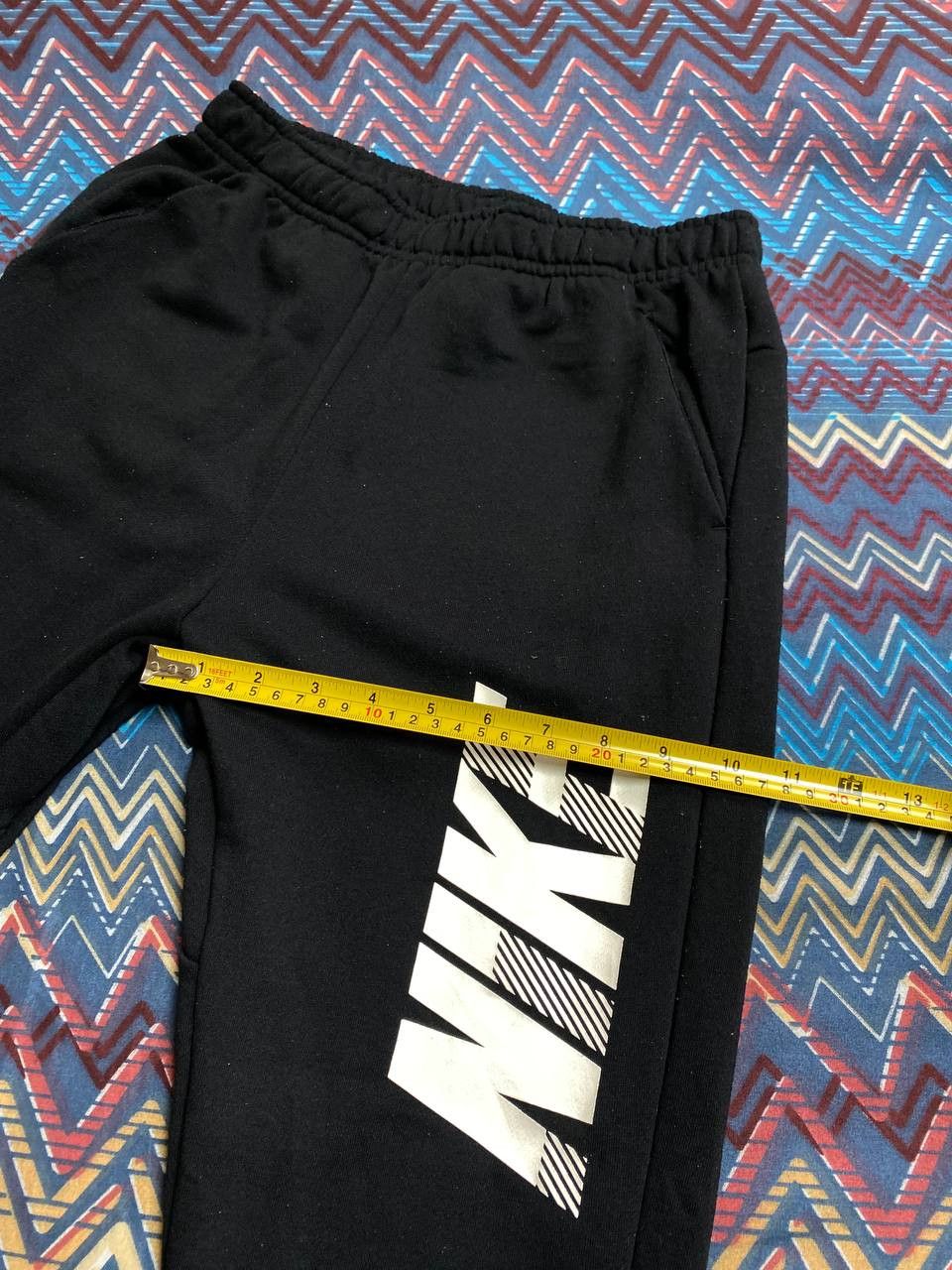 Nike Vintage 2000s Nike Embroidered Swoosh Track Pants Black Rare Size US 34 / EU 50 - 13 Thumbnail