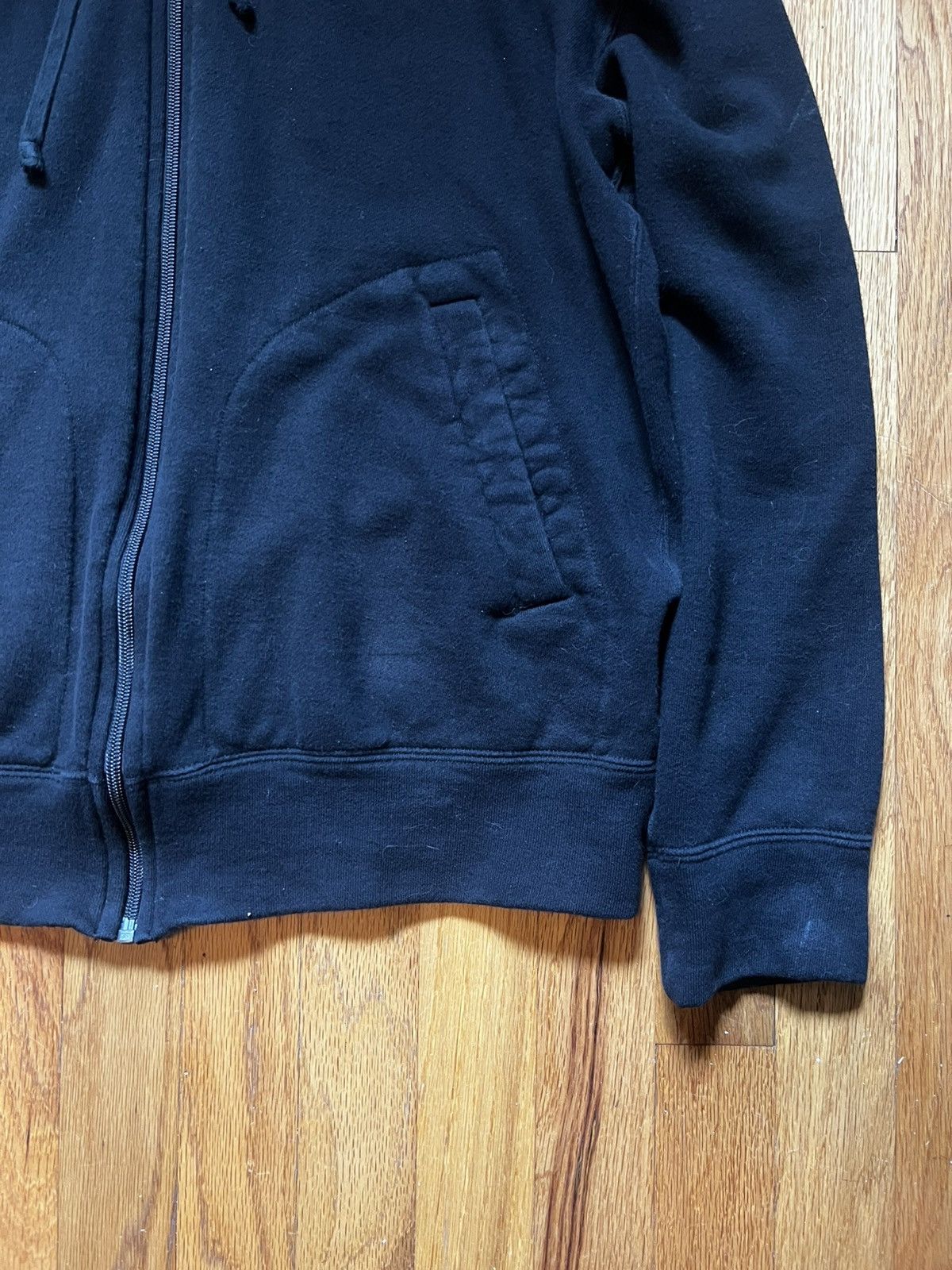 Comme des Garcons PLAY Comme des Garcons PLAY black zip up Size US XL / EU 56 / 4 - 4 Thumbnail