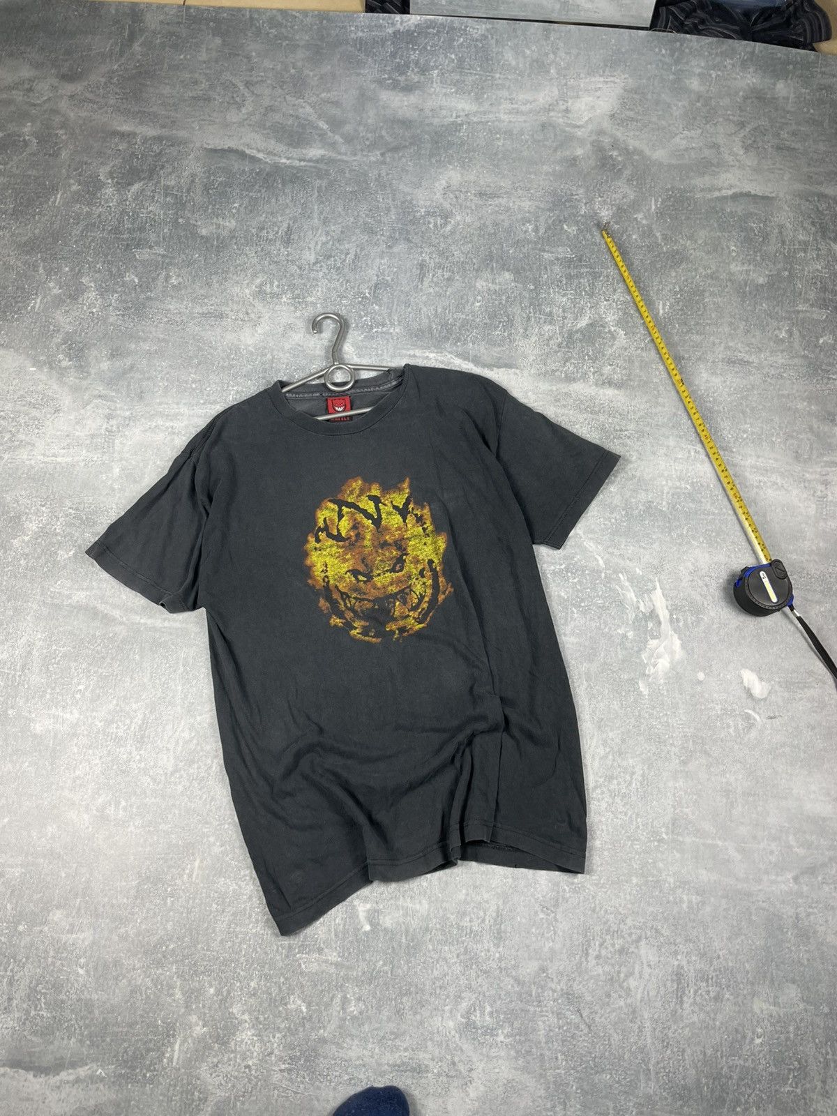 Spitfire Vintage distressed Spitfire ride the fire tee Size US M / EU 48-50 / 2 - 1 Thumbnail
