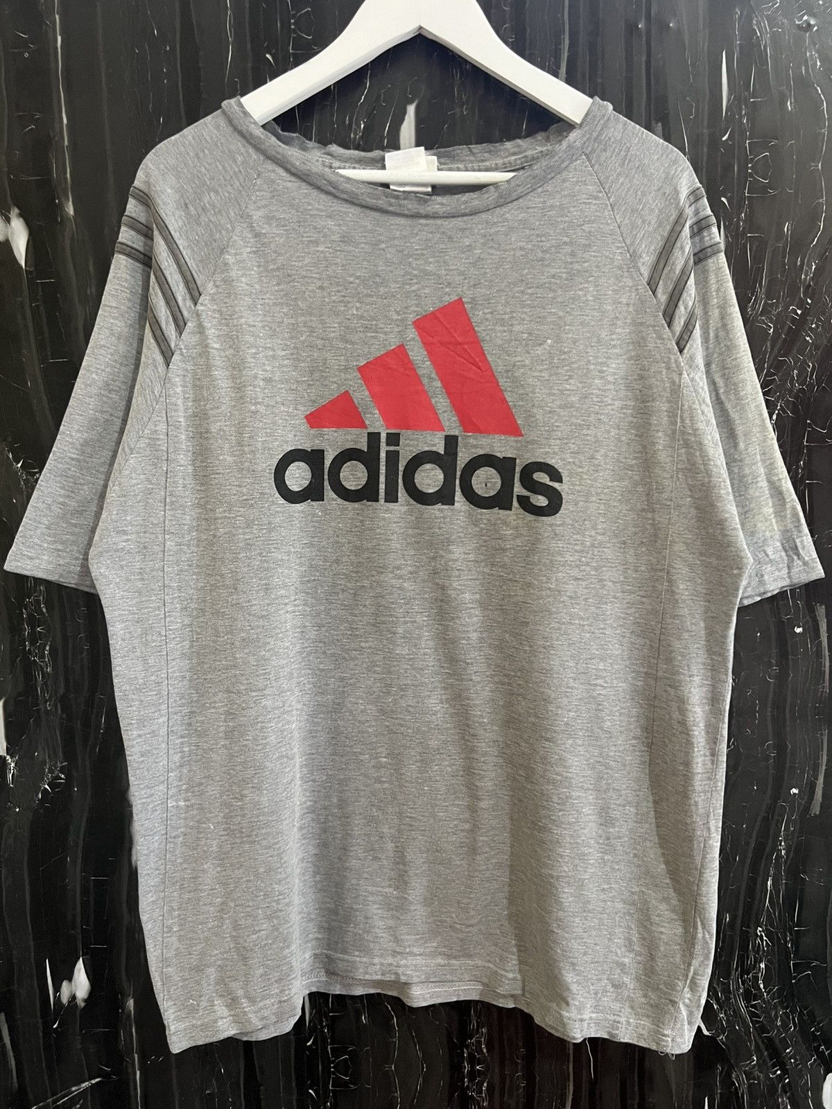 Adidas Vintage Adidas T-Shirt Faded– Classic Logo, Tag Missing Size US M / EU 48-50 / 2 - 1 Thumbnail