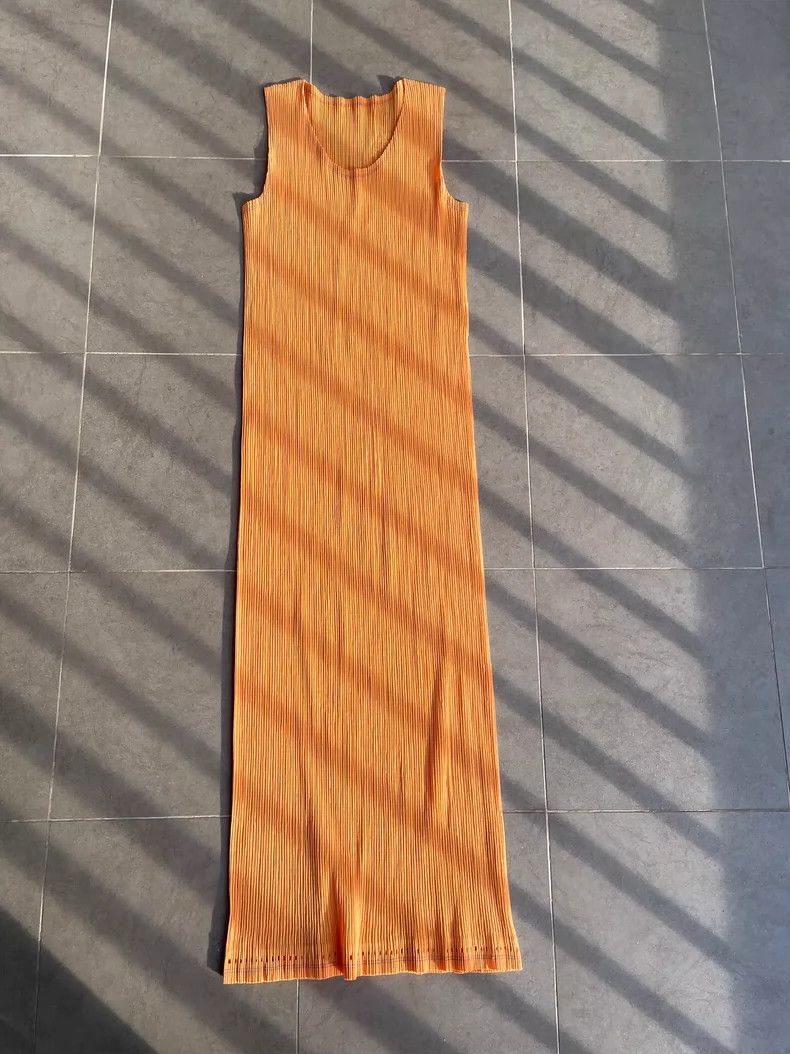 Issey Miyake Issey Miyake Orange main line toothpick pencil dress Size S / US 4 / IT 40 - 5 Thumbnail