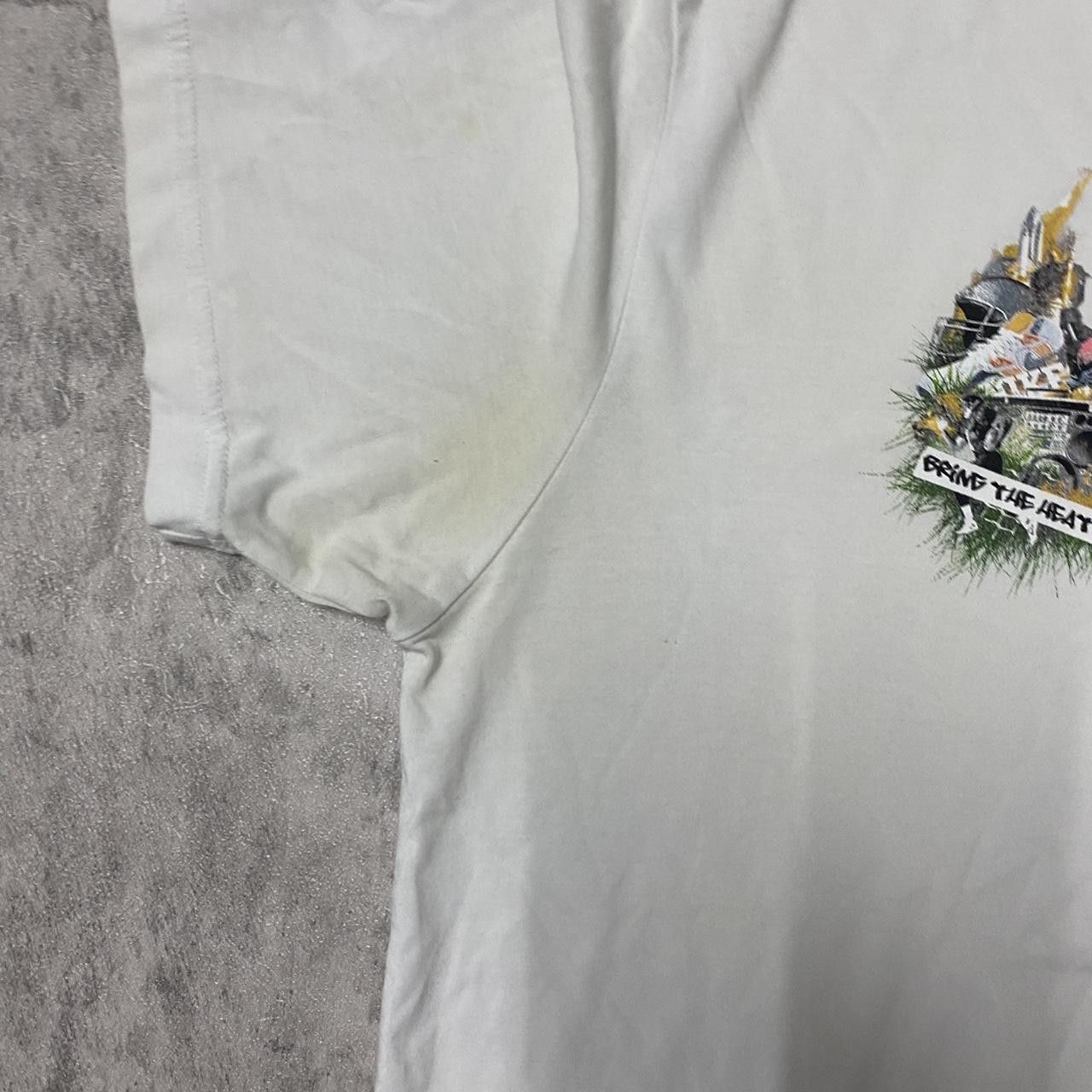 Nike White Nike Dri-Fit T-shirt with a bold design #sportswear Size US XL / EU 56 / 4 - 4 Thumbnail